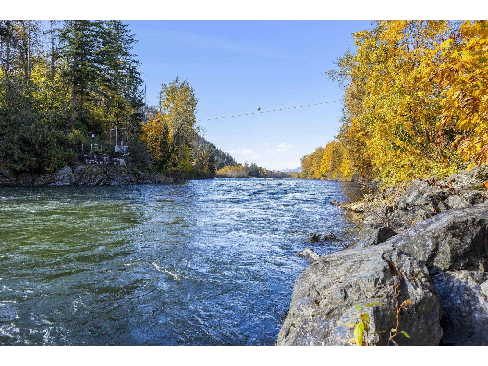 401 45500 Market Way, Garrison Crossing, Chilliwack, British Columbia  V2R 6G5 - Photo 40 - R3071876