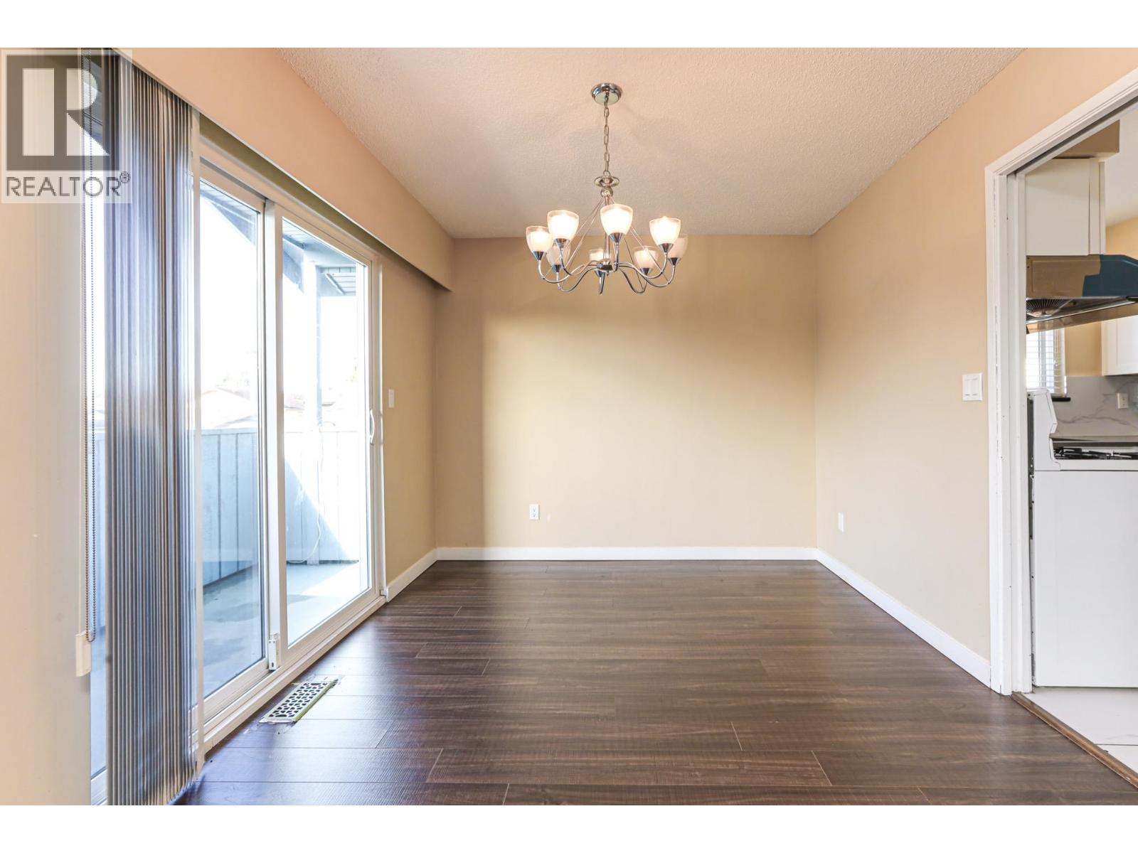 11160 Barkentine Place, Richmond, British Columbia  V7E 4R1 - Photo 8 - R3079962