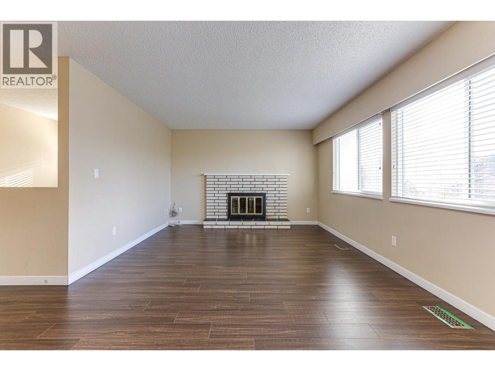 11160 Barkentine Place, Richmond, British Columbia  V7E 4R1 - Photo 5 - R3079962