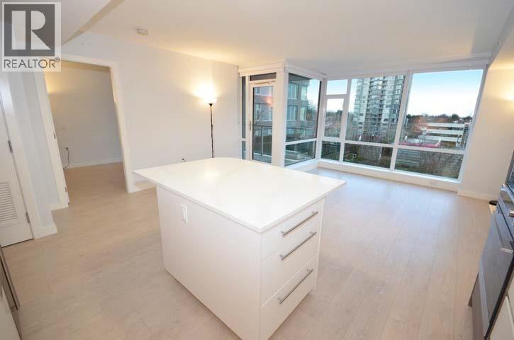 Listing Picture 12 of 33 : 602 6833 BUSWELL STREET, Richmond / 烈治文 - 魯藝地產 Yvonne Lu Group - MLS Medallion Club Member