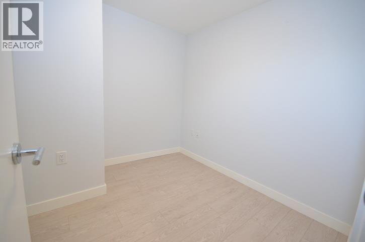 Listing Picture 19 of 33 : 602 6833 BUSWELL STREET, Richmond / 烈治文 - 魯藝地產 Yvonne Lu Group - MLS Medallion Club Member