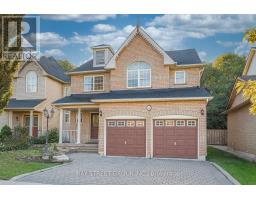 43 ENGLISH OAK DRIVE, Richmond Hill, Ontario