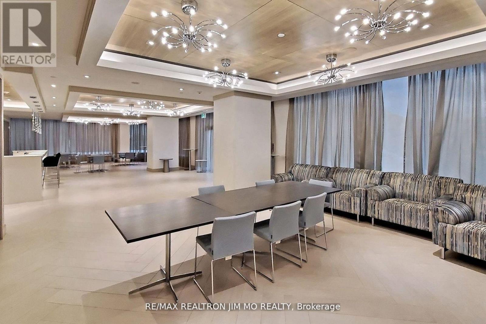 2801 - 15 Water Walk Drive, Markham, Ontario  L6C 0G2 - Photo 10 - N12719586