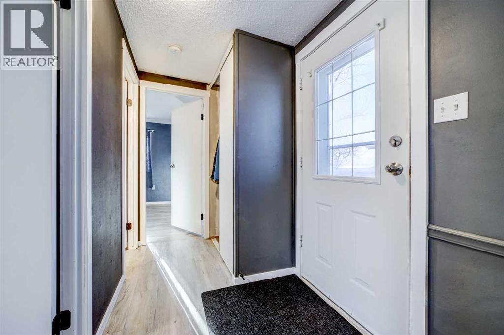 308 Station Boulevard, Coaldale, Alberta  T1M 1P6 - Photo 3 - A2272823