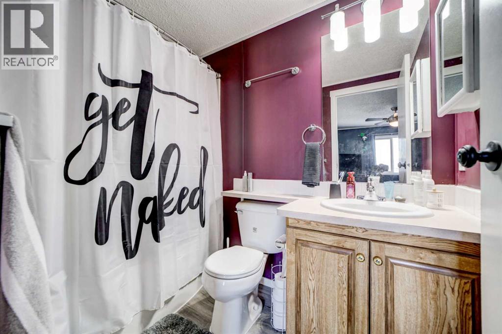 308 Station Boulevard, Coaldale, Alberta  T1M 1P6 - Photo 14 - A2272823