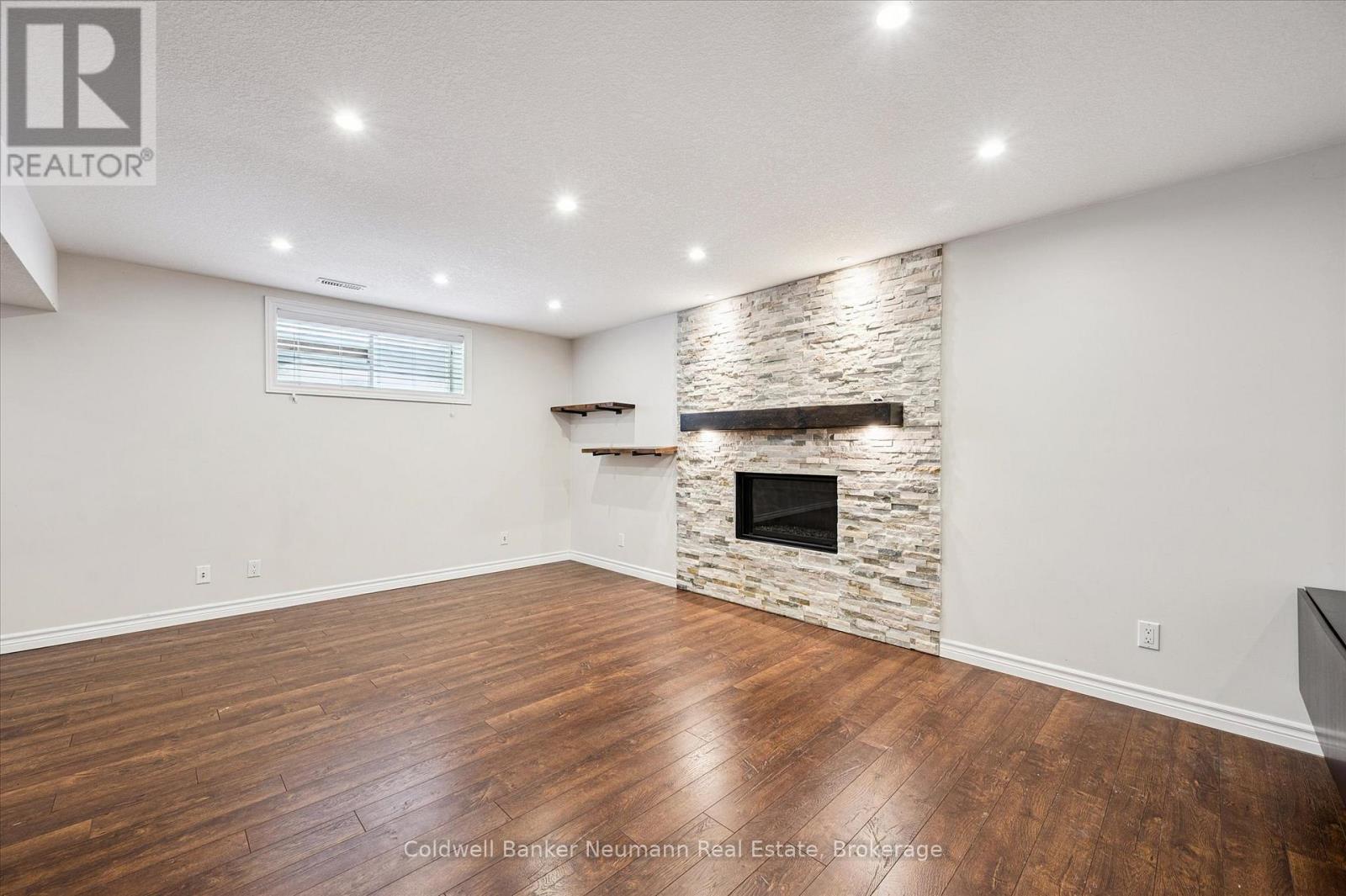 176 Colonial Drive, Guelph, Ontario  N1L 1T7 - Photo 29 - X12719600