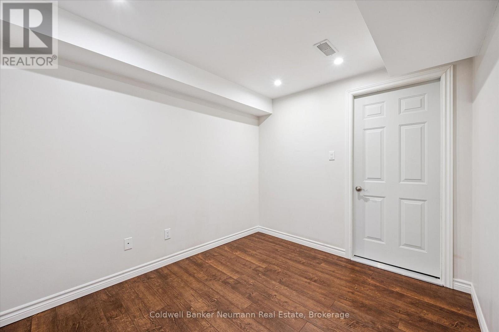 176 Colonial Drive, Guelph, Ontario  N1L 1T7 - Photo 32 - X12719600