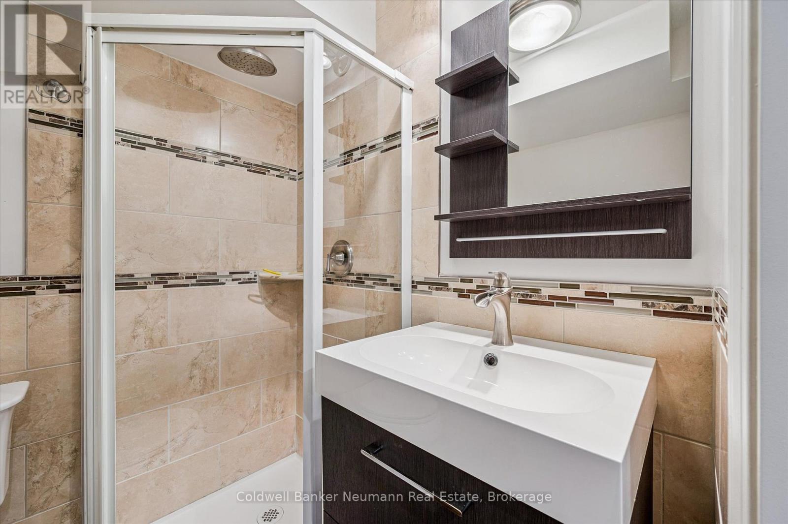 176 Colonial Drive, Guelph, Ontario  N1L 1T7 - Photo 34 - X12719600