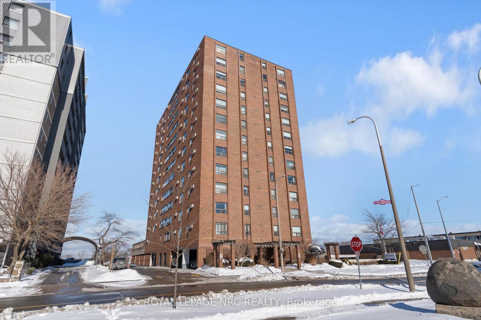 602 - 141 Church Street, St. Catharines, Ontario  L2R 7L7 - Photo 2 - X12719606