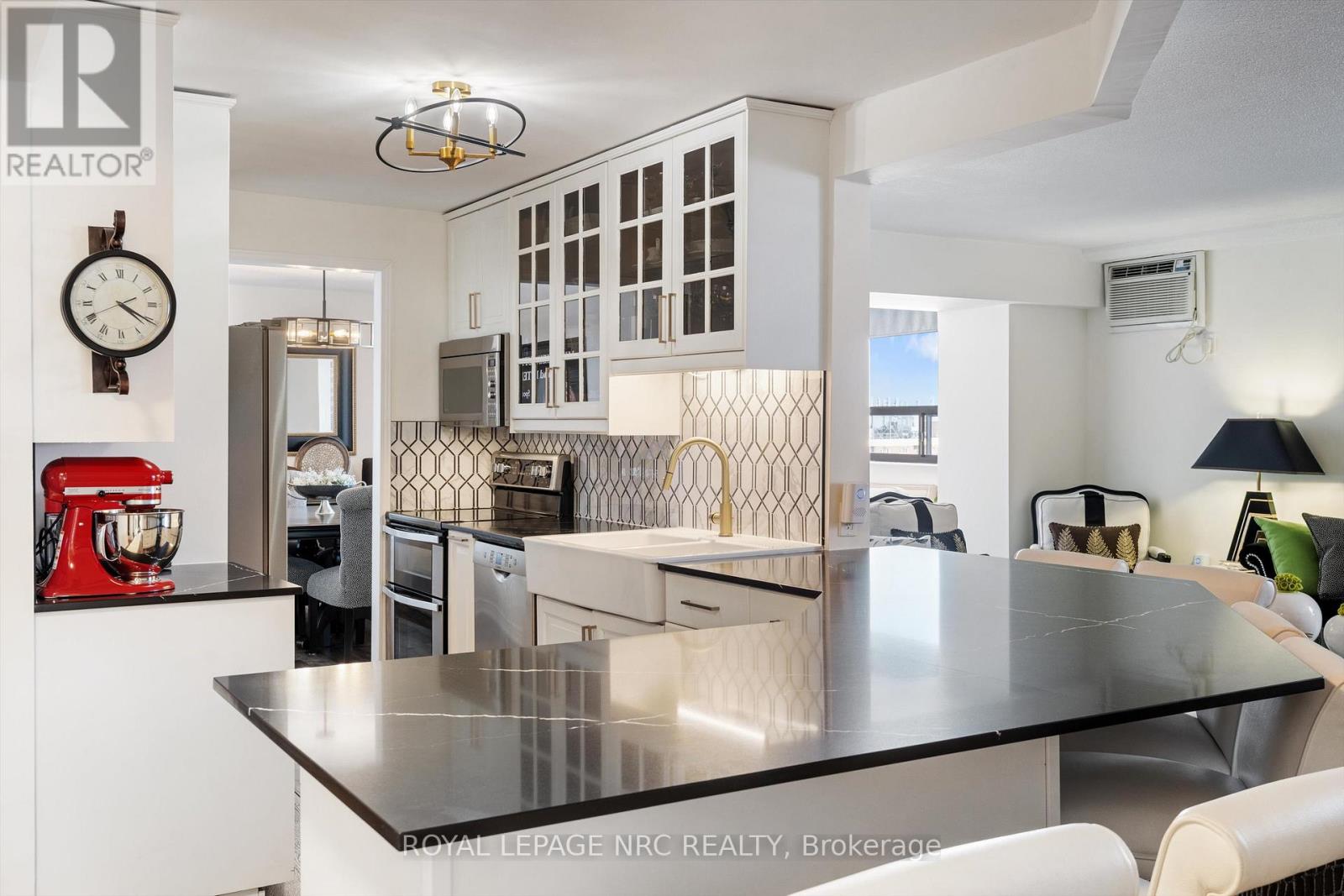 602 - 141 Church Street, St. Catharines, Ontario  L2R 7L7 - Photo 6 - X12719606