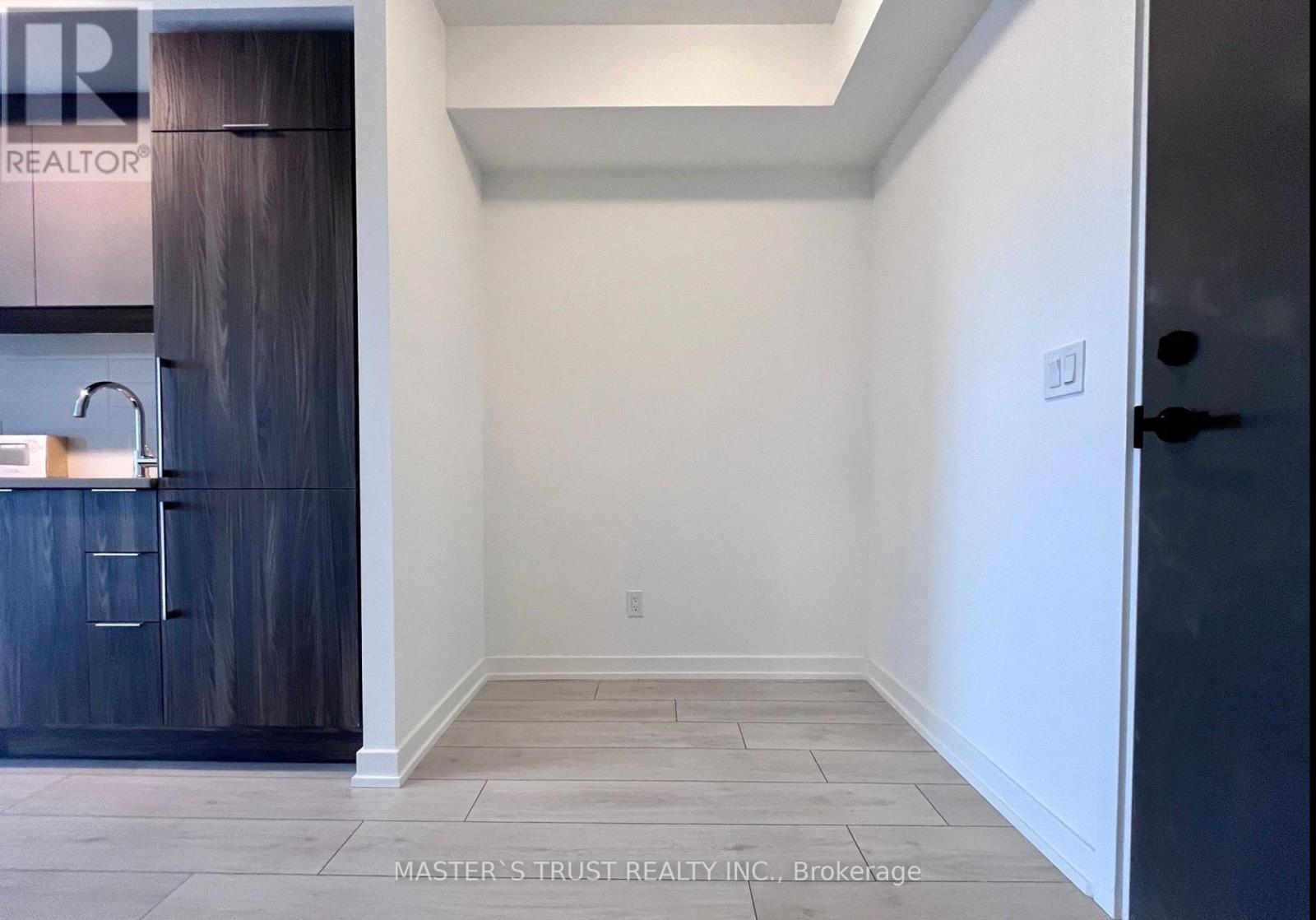 1126 - 2031 Kennedy Road, Toronto, Ontario  M1T 0B8 - Photo 3 - E12719618