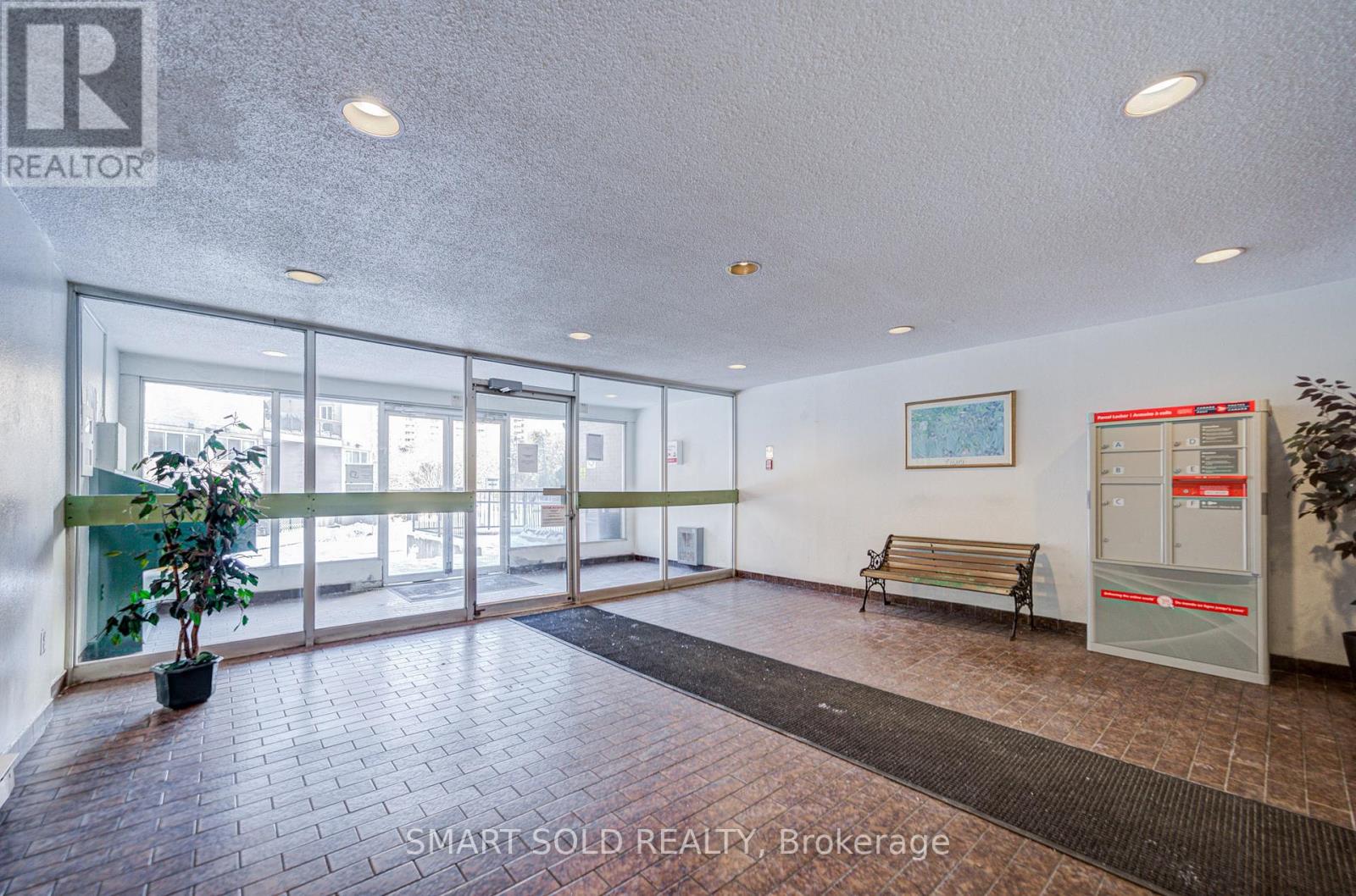 2091 - 100 Mornelle Court, Toronto, Ontario  M1E 4X2 - Photo 4 - E12719624