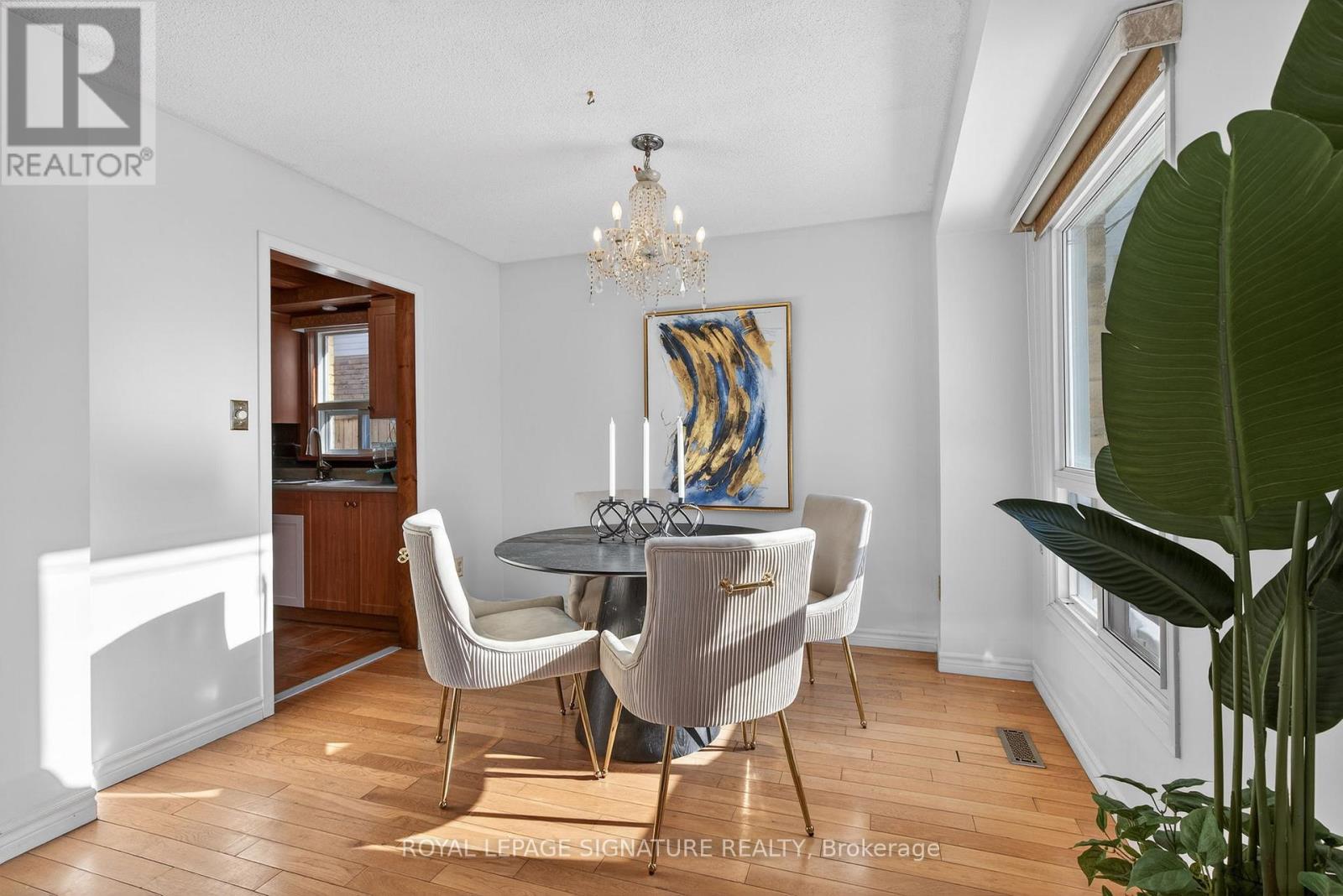 163 Weldrick Road W, Richmond Hill, Ontario  L4C 5R7 - Photo 11 - N12719630