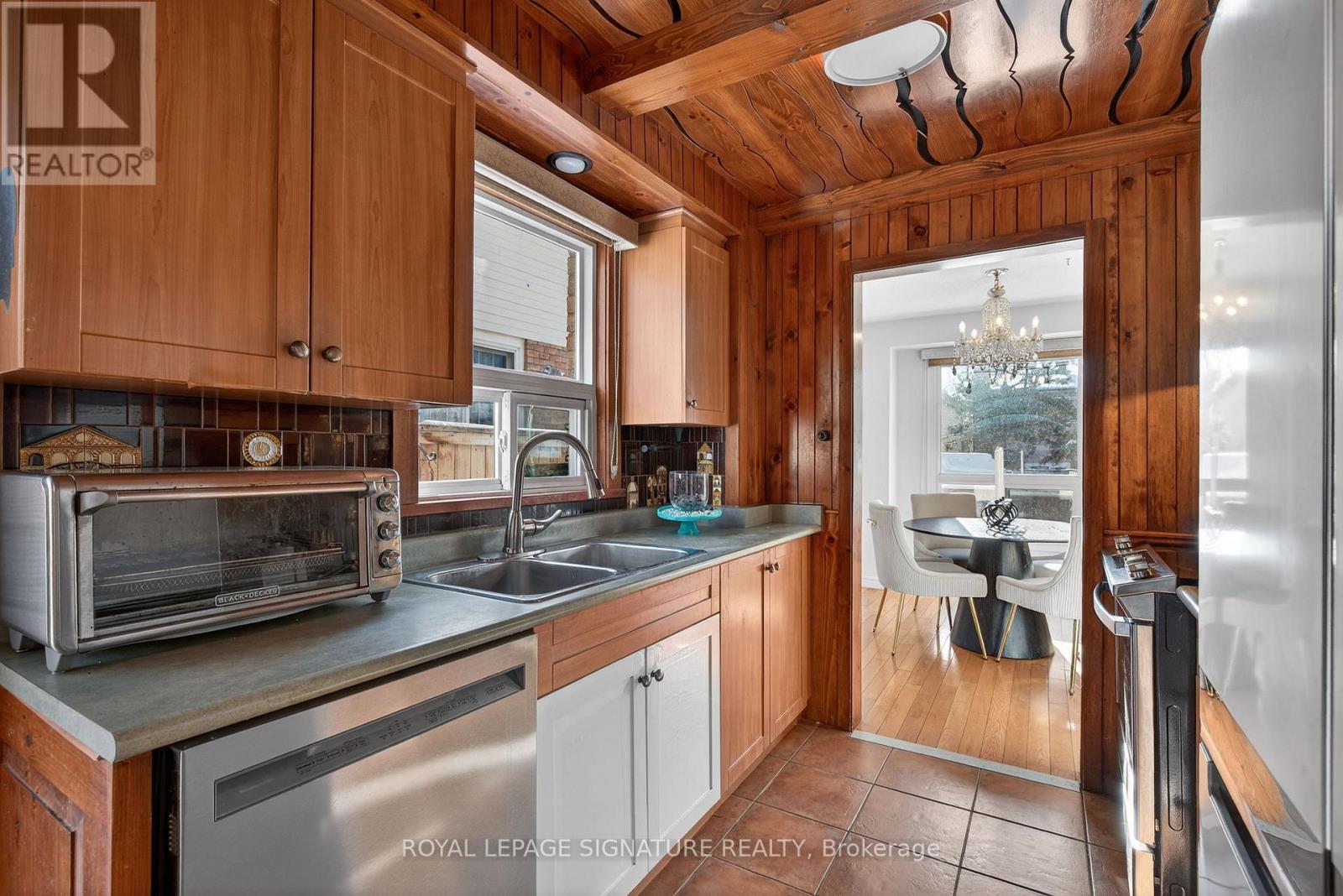 163 Weldrick Road W, Richmond Hill, Ontario  L4C 5R7 - Photo 19 - N12719630