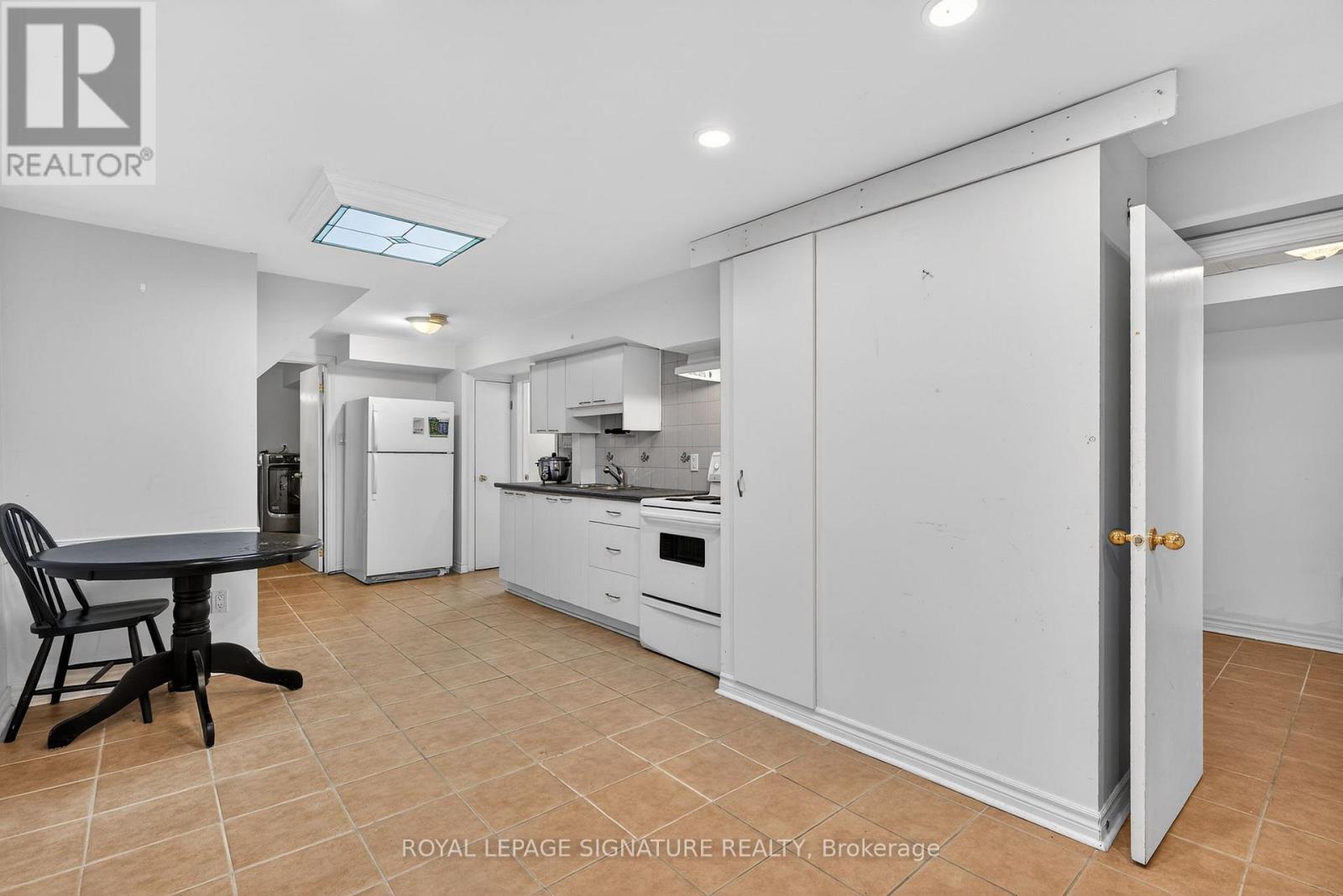 163 Weldrick Road W, Richmond Hill, Ontario  L4C 5R7 - Photo 37 - N12719630