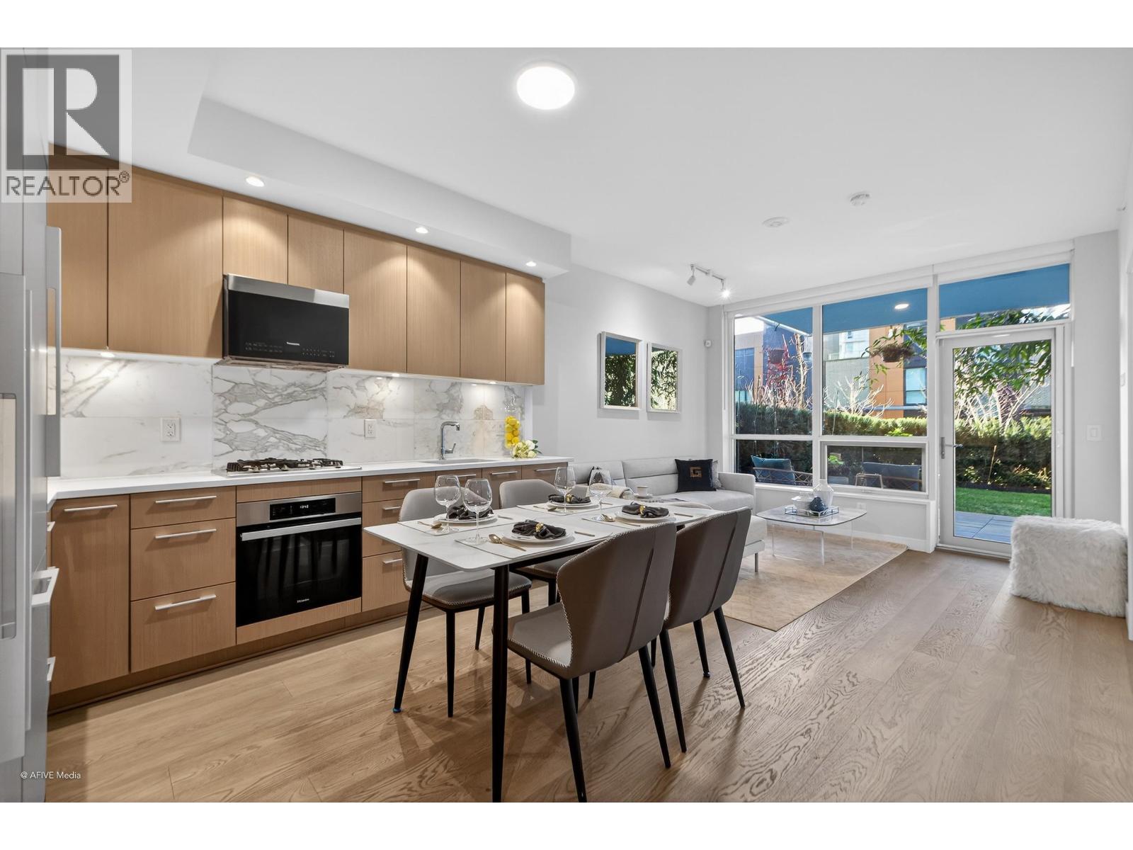 Listing Picture 7 of 21 : 101 5608 BERTON AVENUE, Vancouver / 溫哥華 - 魯藝地產 Yvonne Lu Group - MLS Medallion Club Member