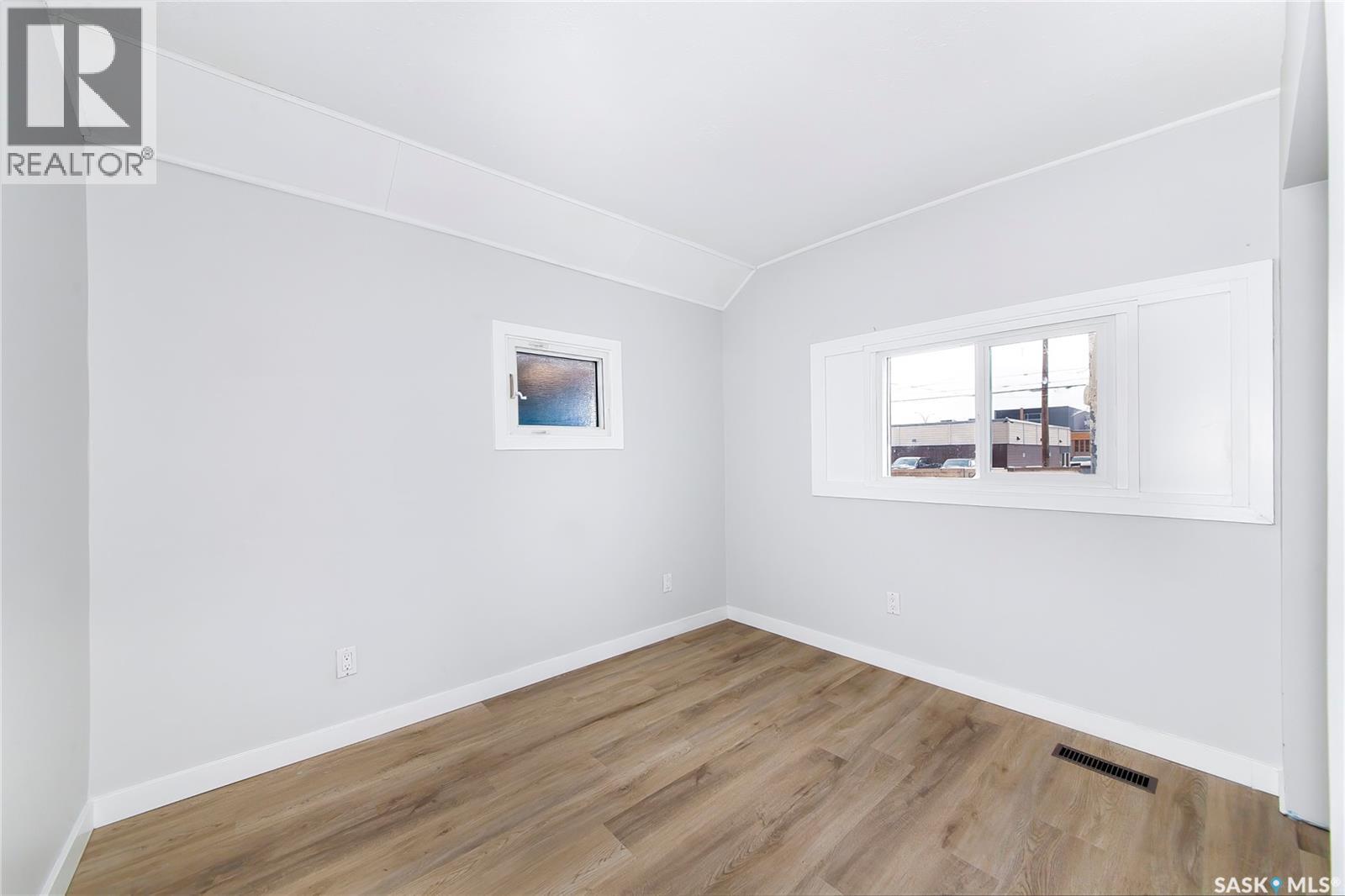 919 23rd Street W, Saskatoon, Saskatchewan  S7L 0A5 - Photo 18 - SK027166