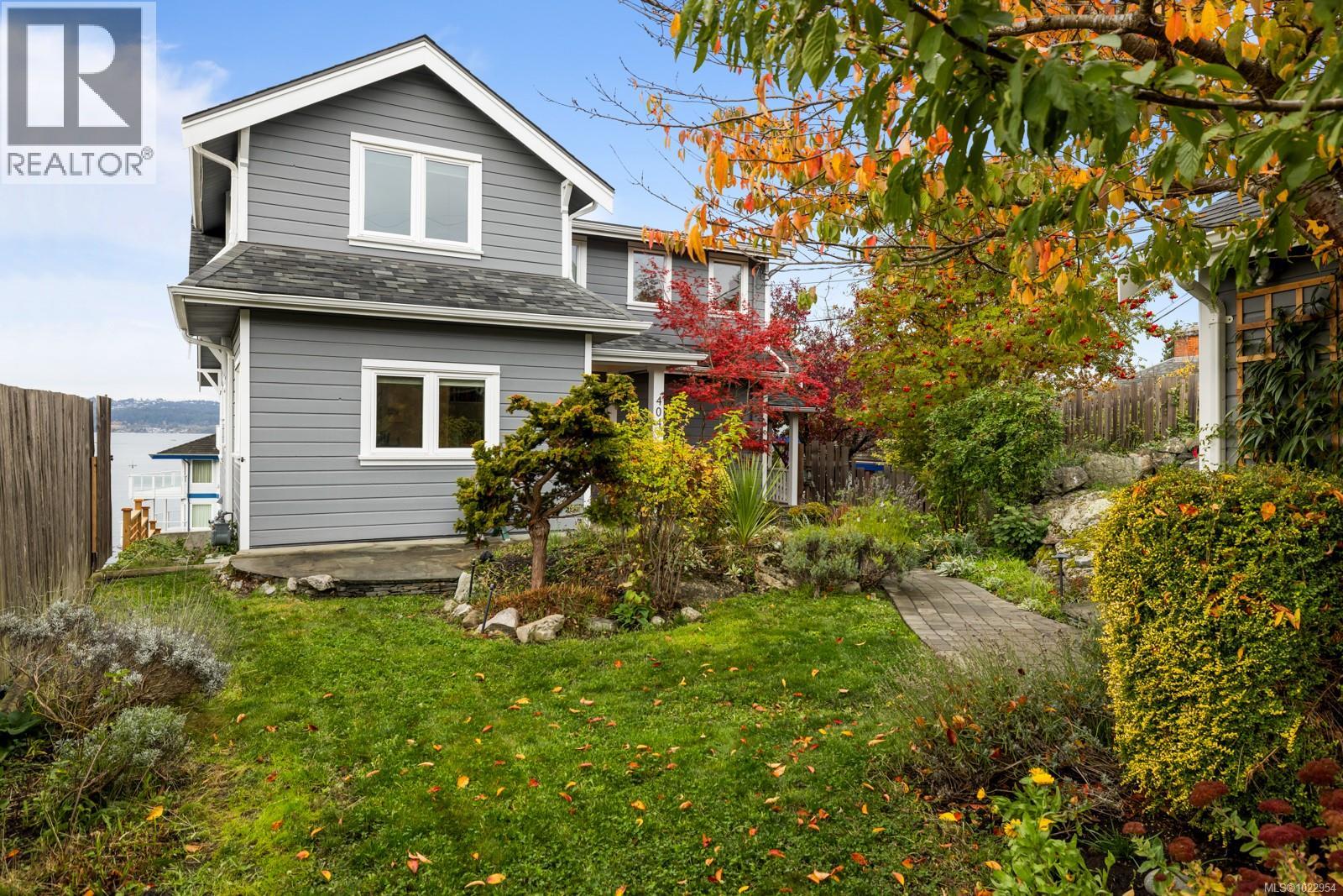 404 Constance Ave, Esquimalt, British Columbia  V9A 6N3 - Photo 47 - 1022954