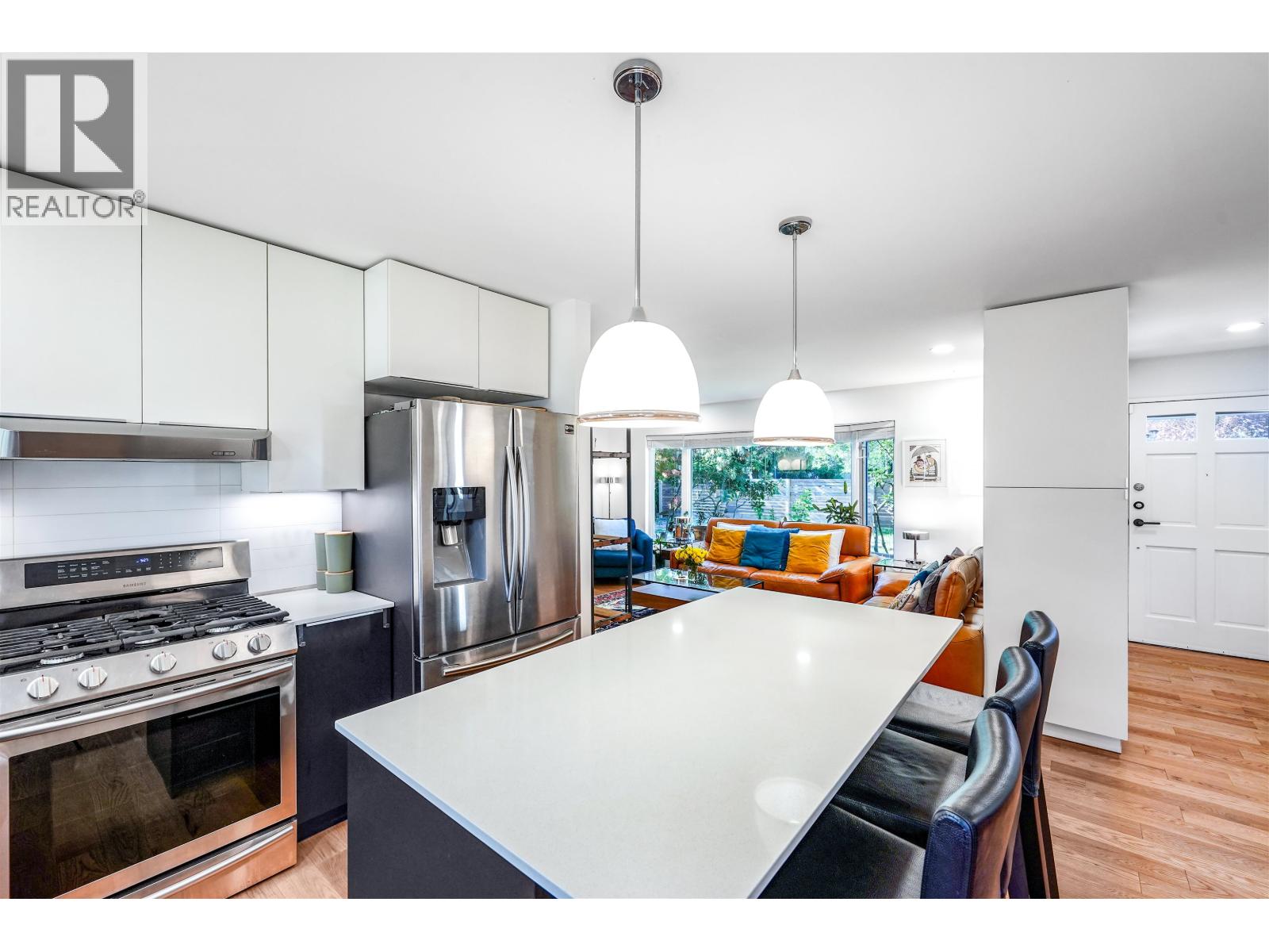 1287 W 15th Street, North Vancouver, British Columbia  V7P 1N1 - Photo 10 - R3065574