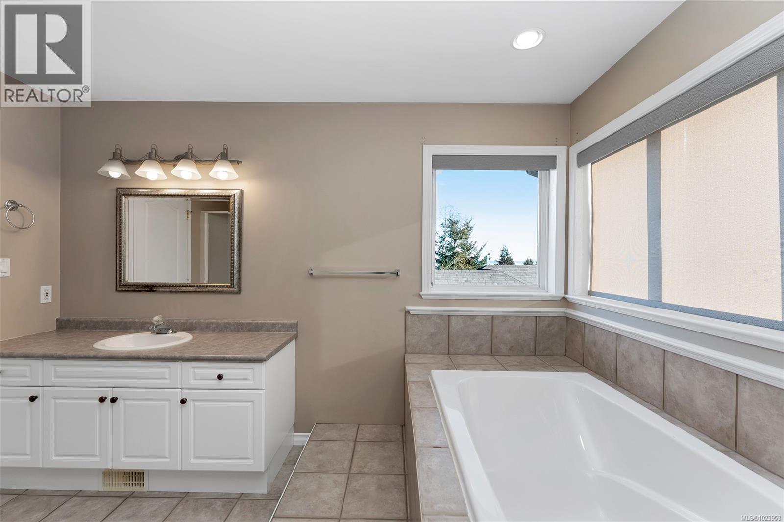 517 Louise Rd, Ladysmith, British Columbia  V9G 1W7 - Photo 16 - 1023958