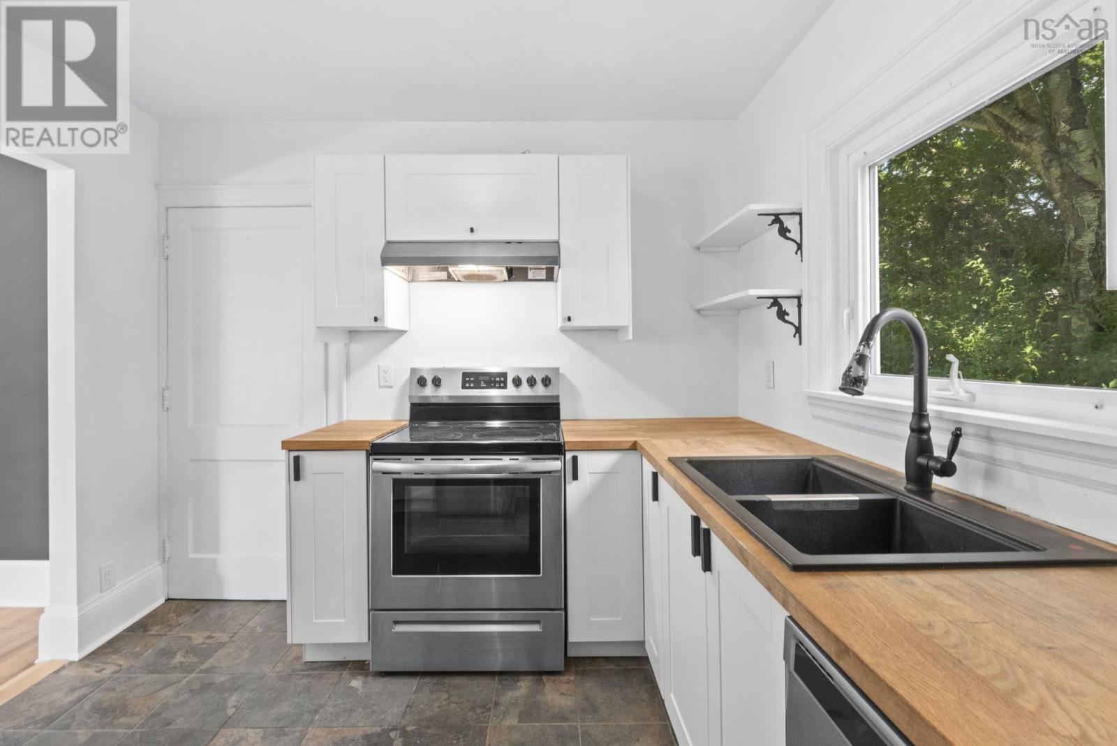 44 Dakin Drive, Halifax, Nova Scotia  B3M 2C9 - Photo 21 - 202528789