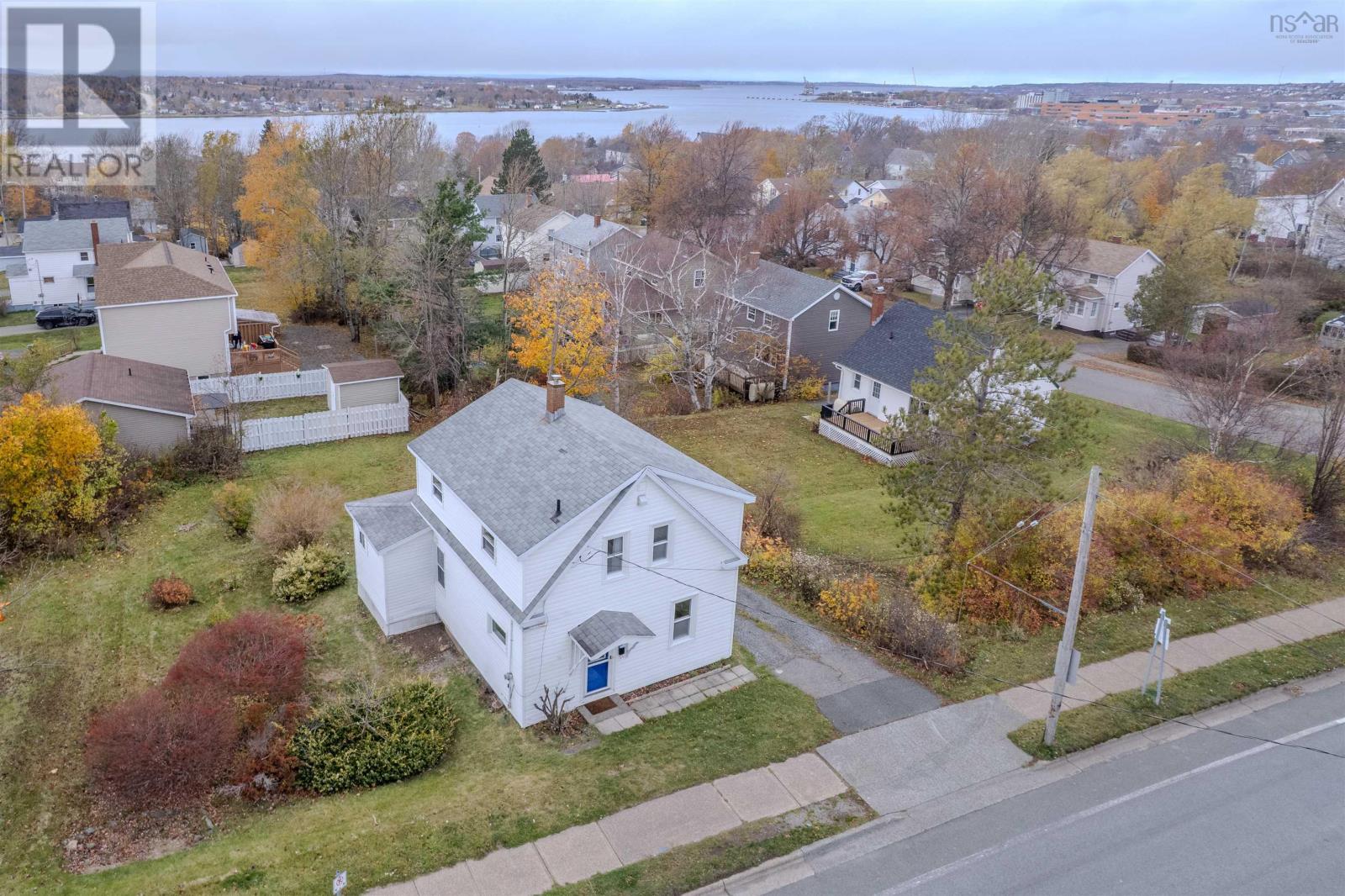 214 Alexandra Street, Sydney, Nova Scotia  B1P 2E8 - Photo 7 - 202601292