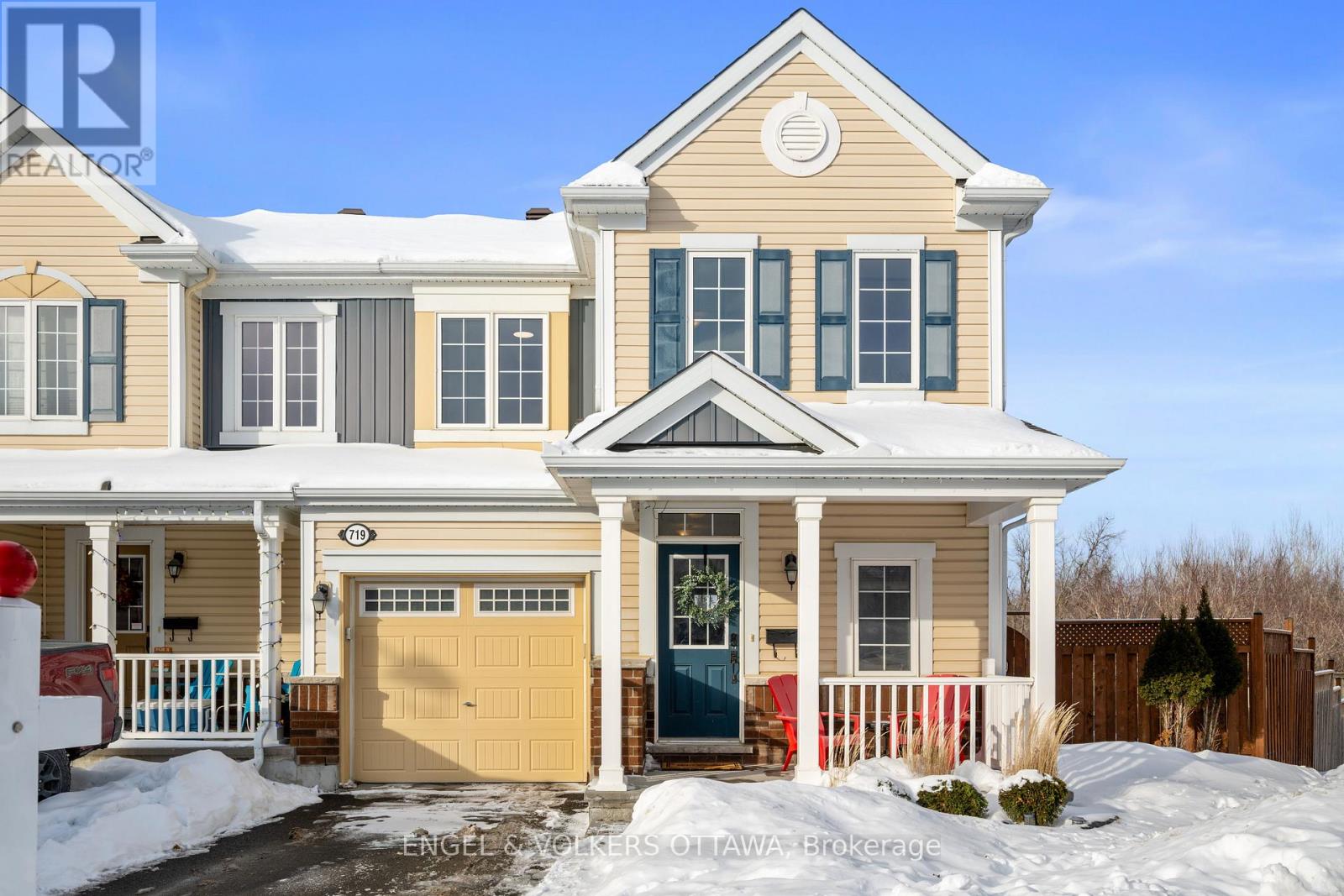 719 Maloja Way, Ottawa, Ontario  K2S 0N6 - Photo 1 - X12719692