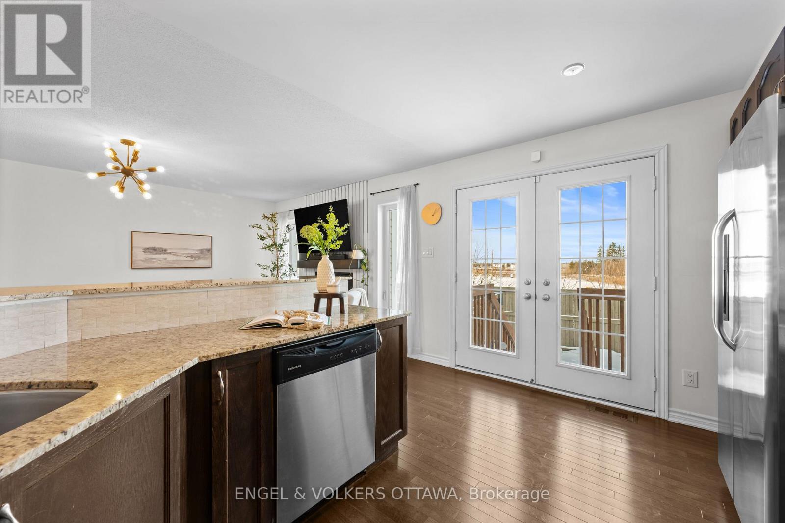 719 Maloja Way, Ottawa, Ontario  K2S 0N6 - Photo 16 - X12719692