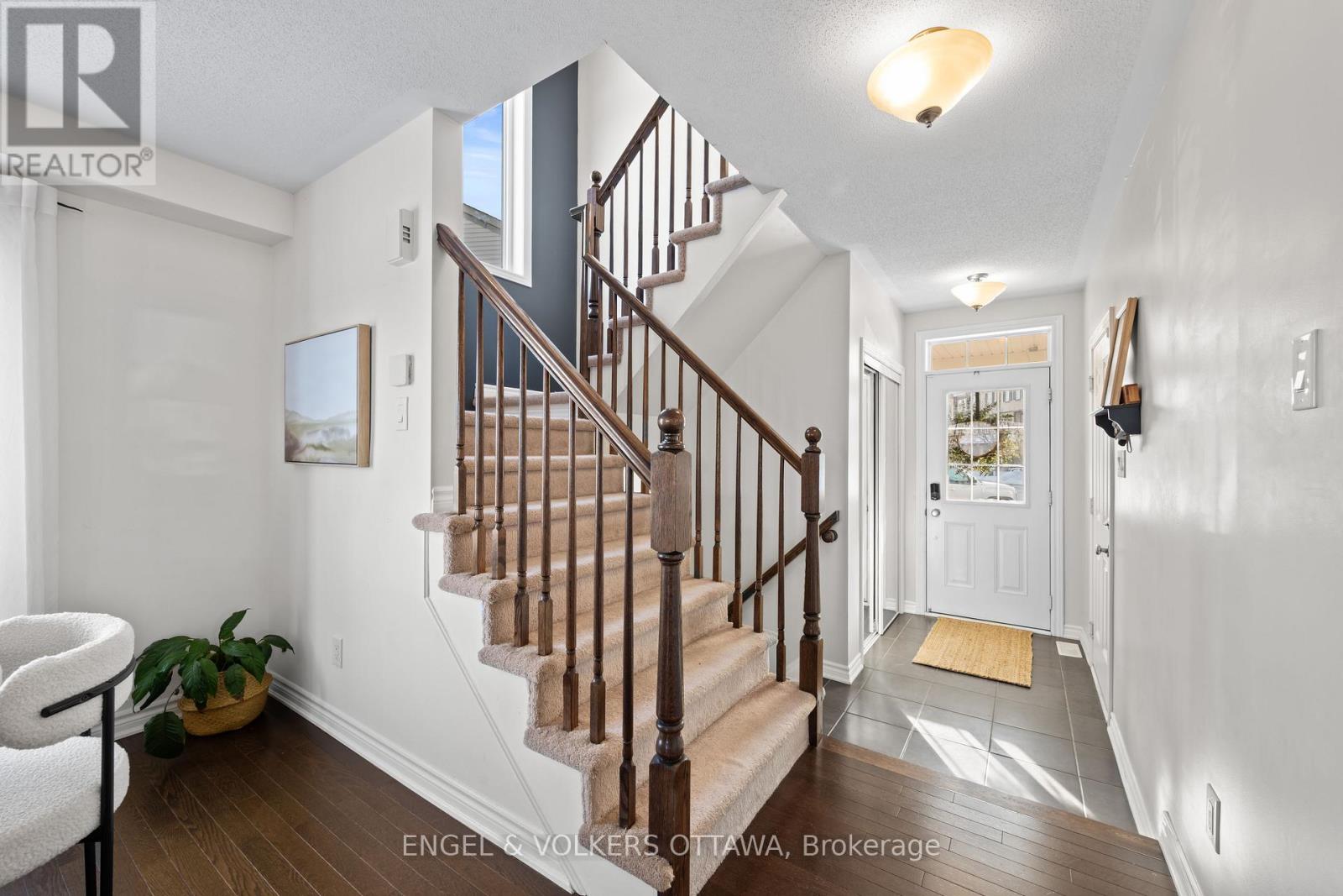 719 Maloja Way, Ottawa, Ontario  K2S 0N6 - Photo 21 - X12719692