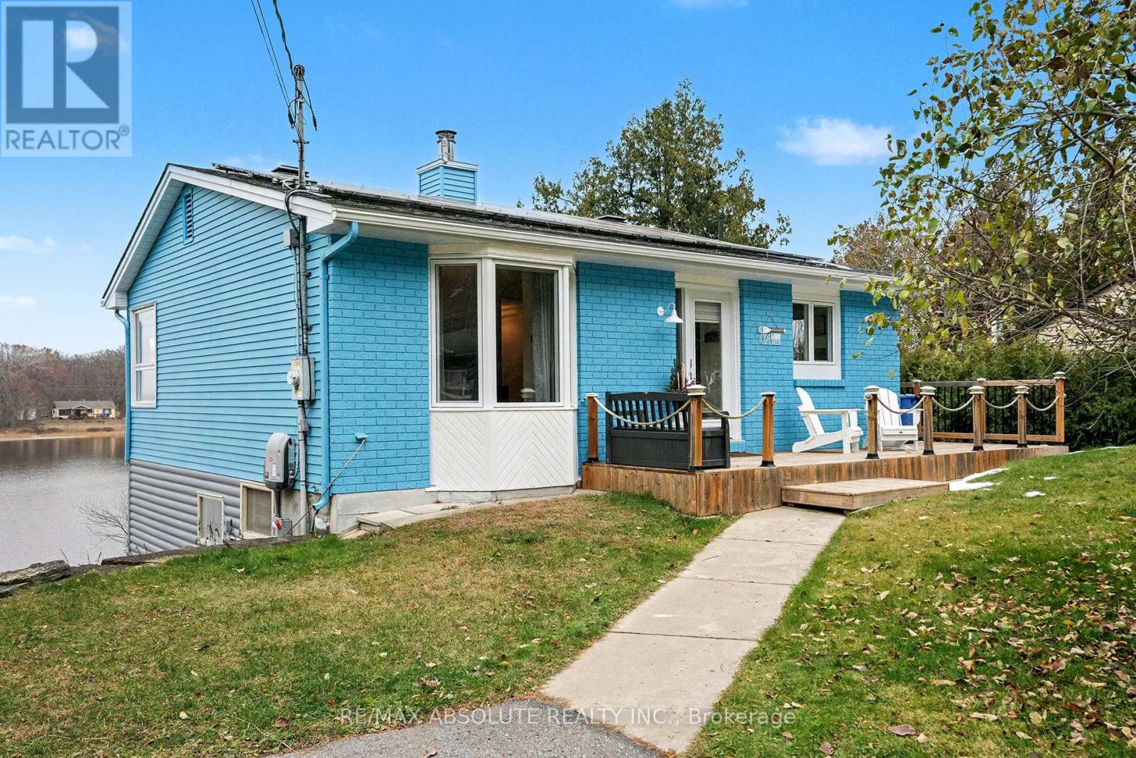 110 Scenic Lane, Ottawa, Ontario  K0A 3M0 - Photo 3 - X12719722