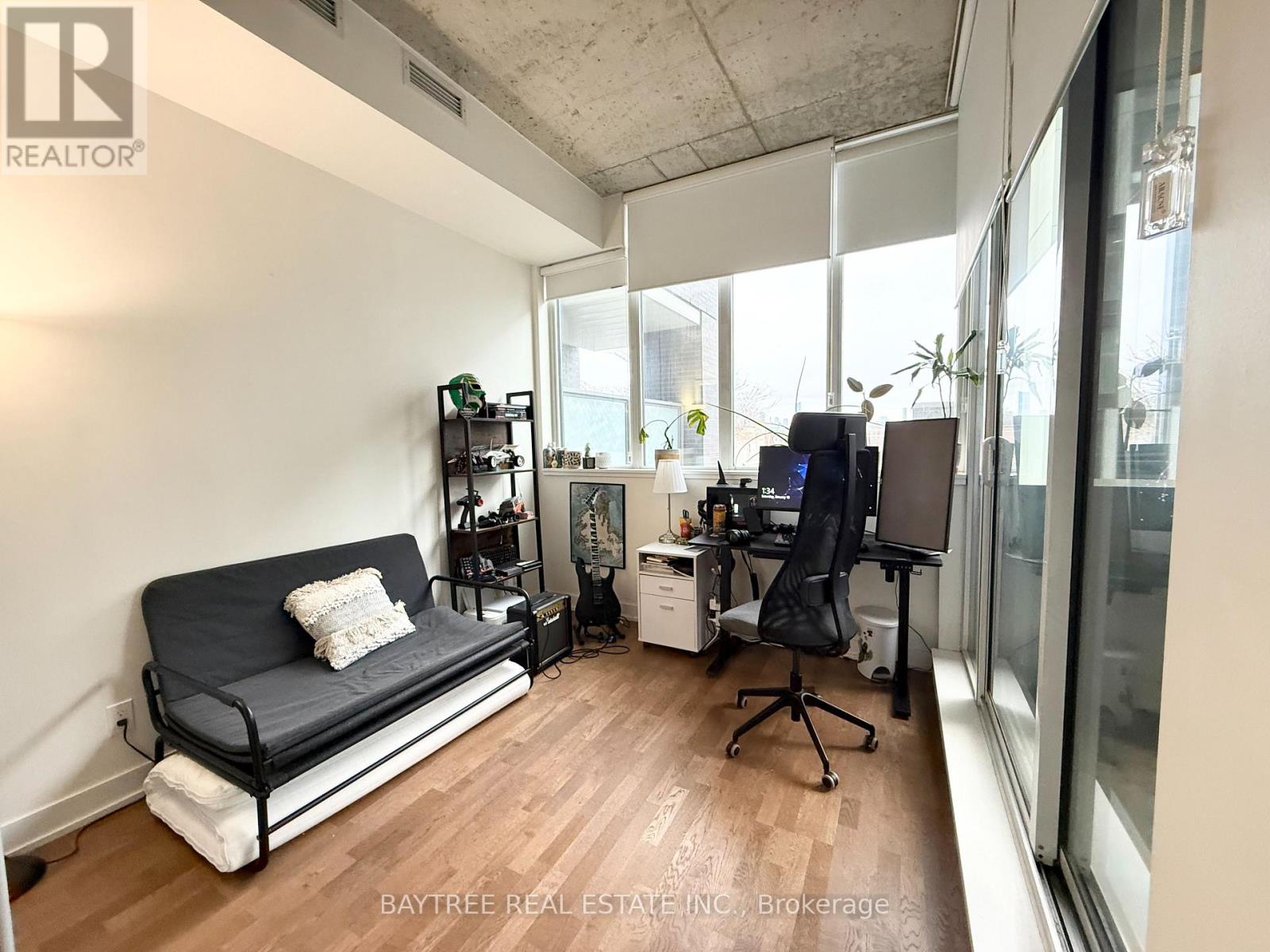 323 - 20 Minowan Miikan Lane, Toronto, Ontario  M6J 0E5 - Photo 10 - C12719712