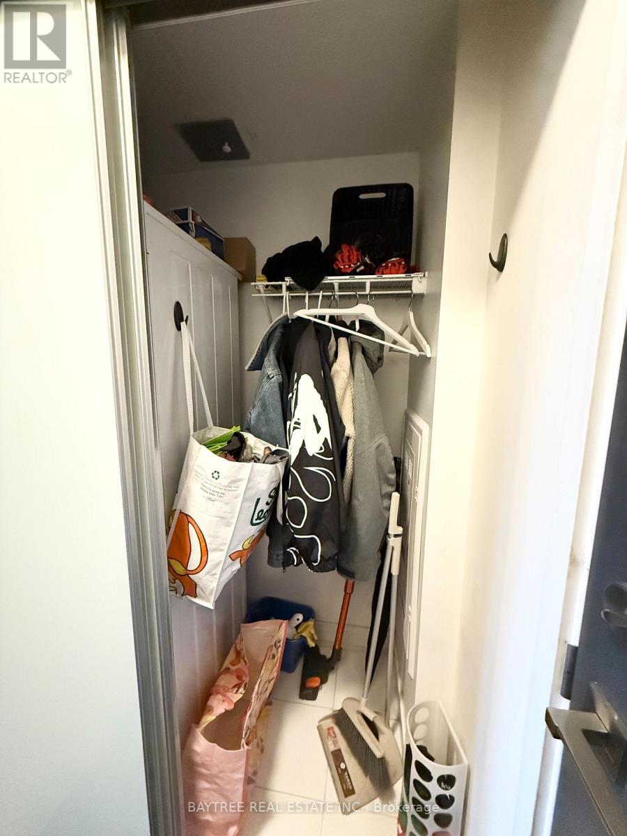 323 - 20 Minowan Miikan Lane, Toronto, Ontario  M6J 0E5 - Photo 14 - C12719712