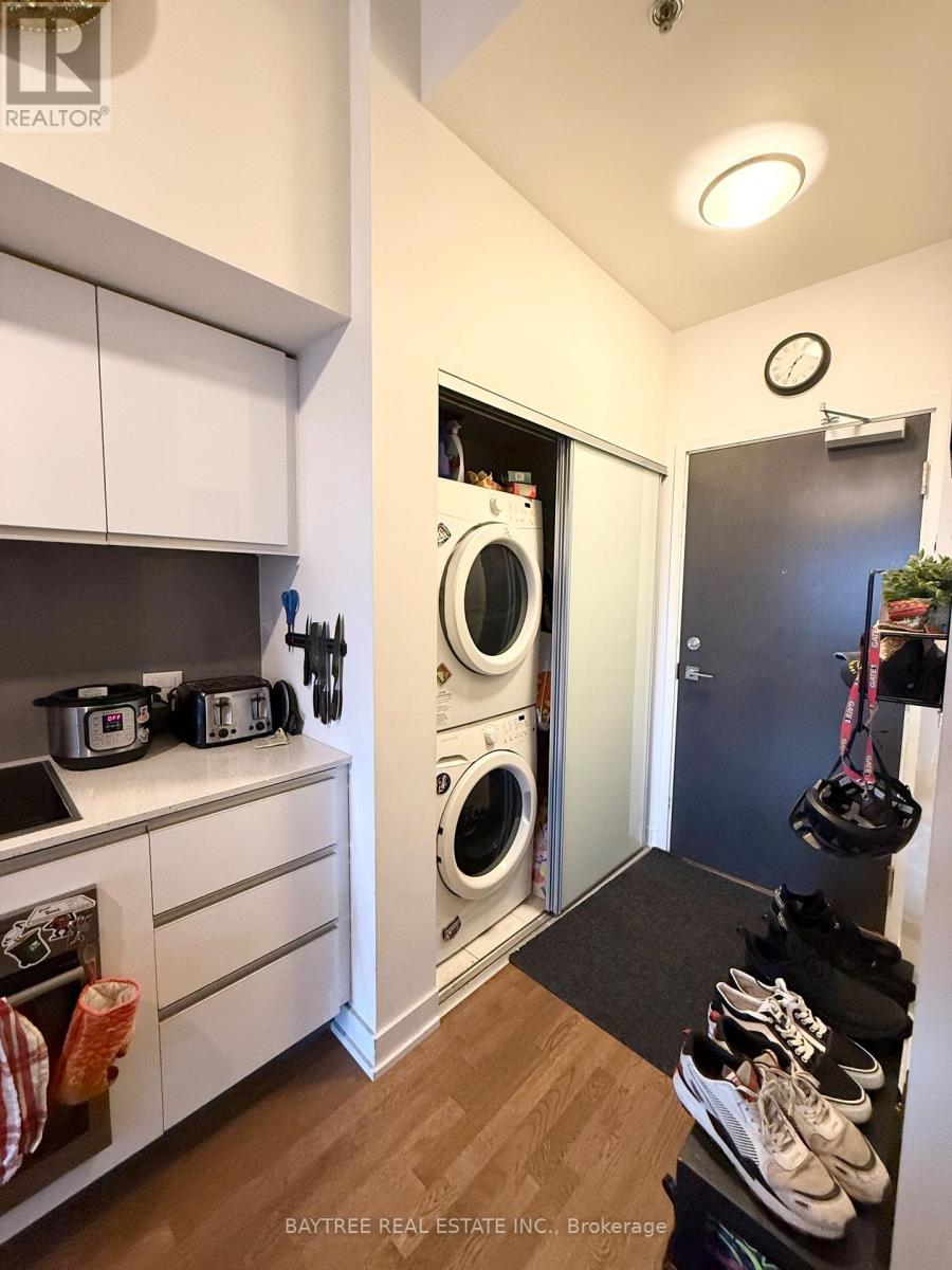 323 - 20 Minowan Miikan Lane, Toronto, Ontario  M6J 0E5 - Photo 16 - C12719712