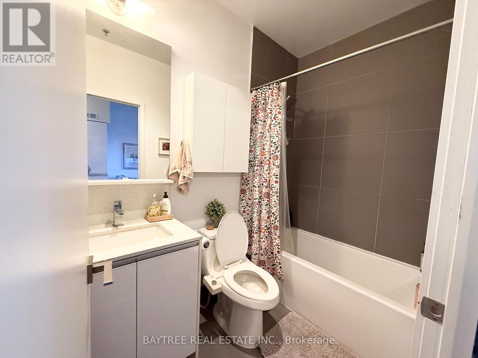 323 - 20 Minowan Miikan Lane, Toronto, Ontario  M6J 0E5 - Photo 9 - C12719712