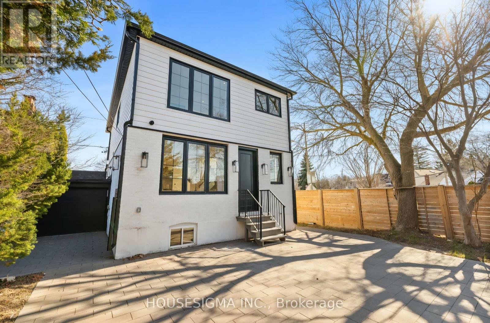 180 Glenwood Crescent, Toronto, Ontario  M4B 1K4 - Photo 33 - E12719656