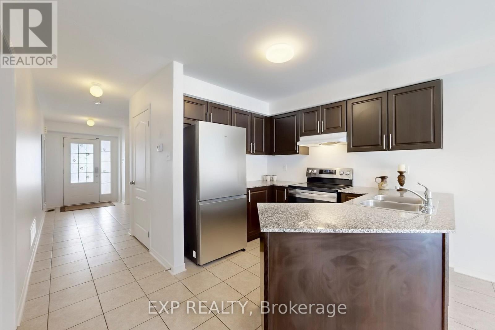 60 Fred Jackman Avenue, Clarington, Ontario  L1C 0S7 - Photo 10 - E12719676