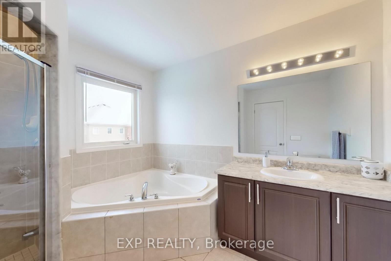 60 Fred Jackman Avenue, Clarington, Ontario  L1C 0S7 - Photo 21 - E12719676