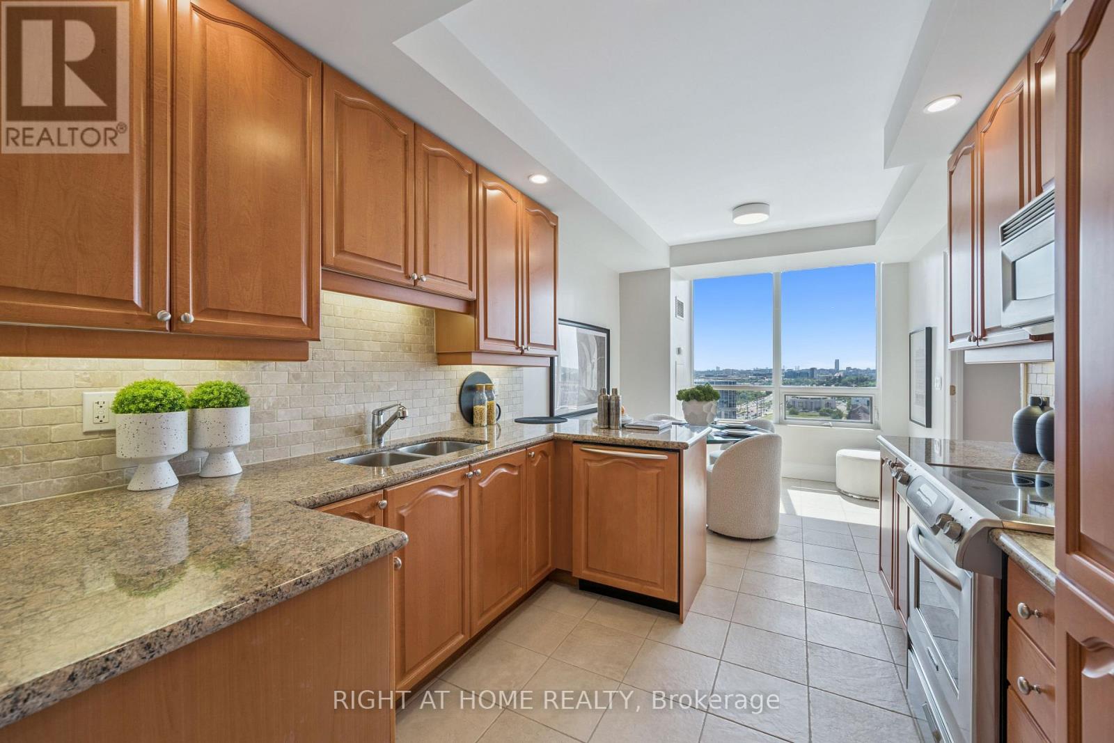 1831 - 33 Cox Boulevard, Markham, Ontario  L3R 8A6 - Photo 14 - N12719640