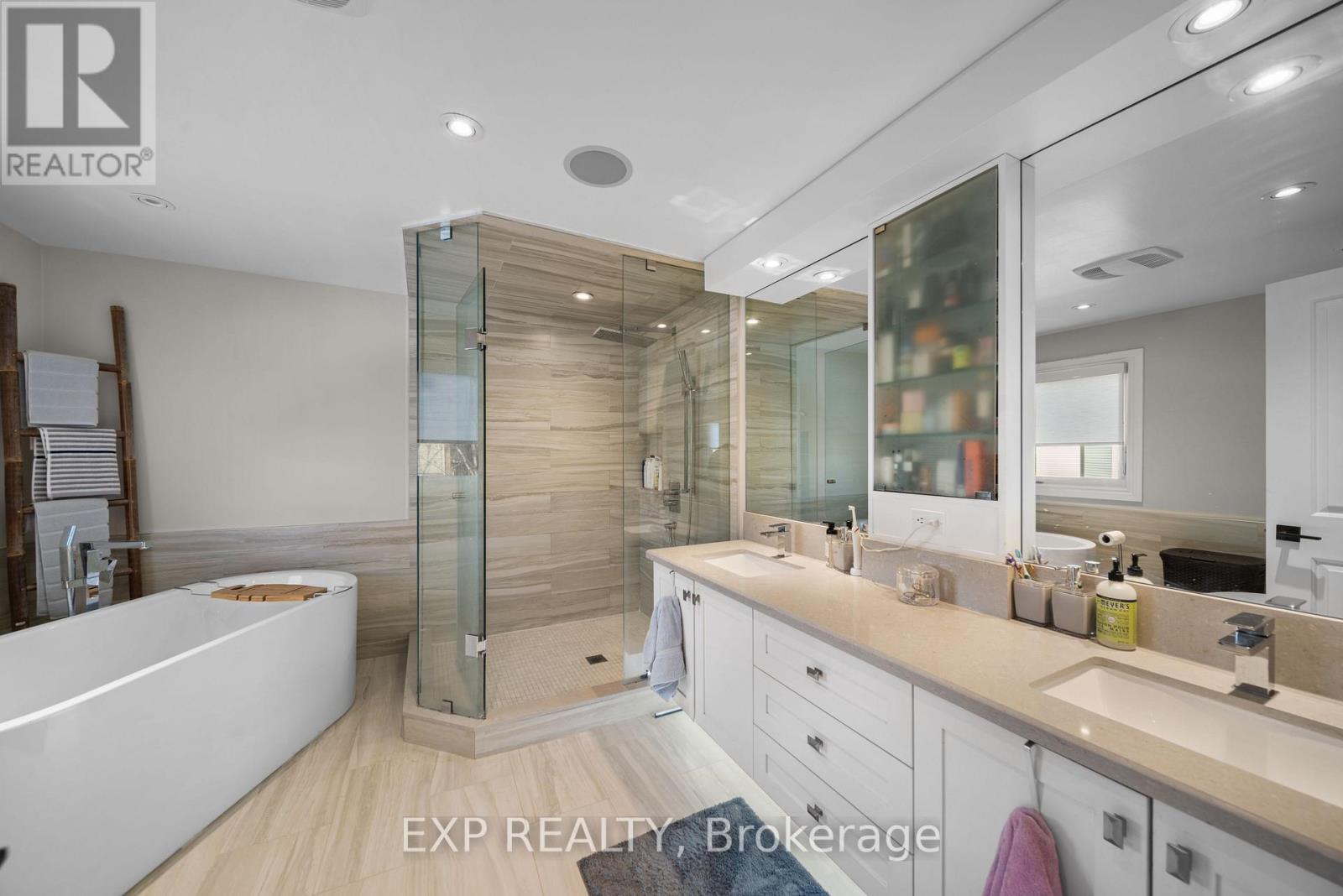 126 Larkin Avenue, Markham, Ontario  L3P 4Y5 - Photo 21 - N12719680