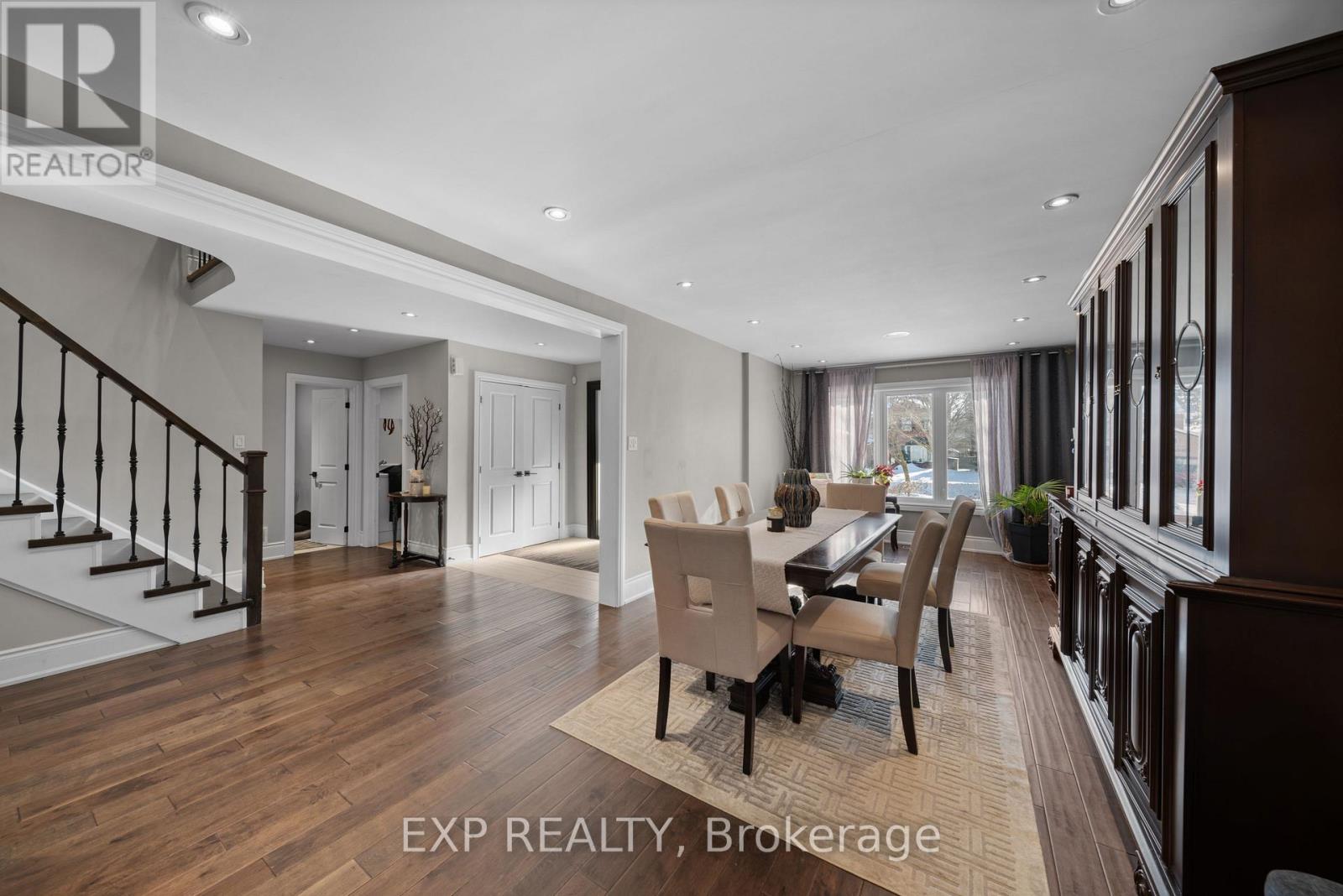 126 Larkin Avenue, Markham, Ontario  L3P 4Y5 - Photo 6 - N12719680