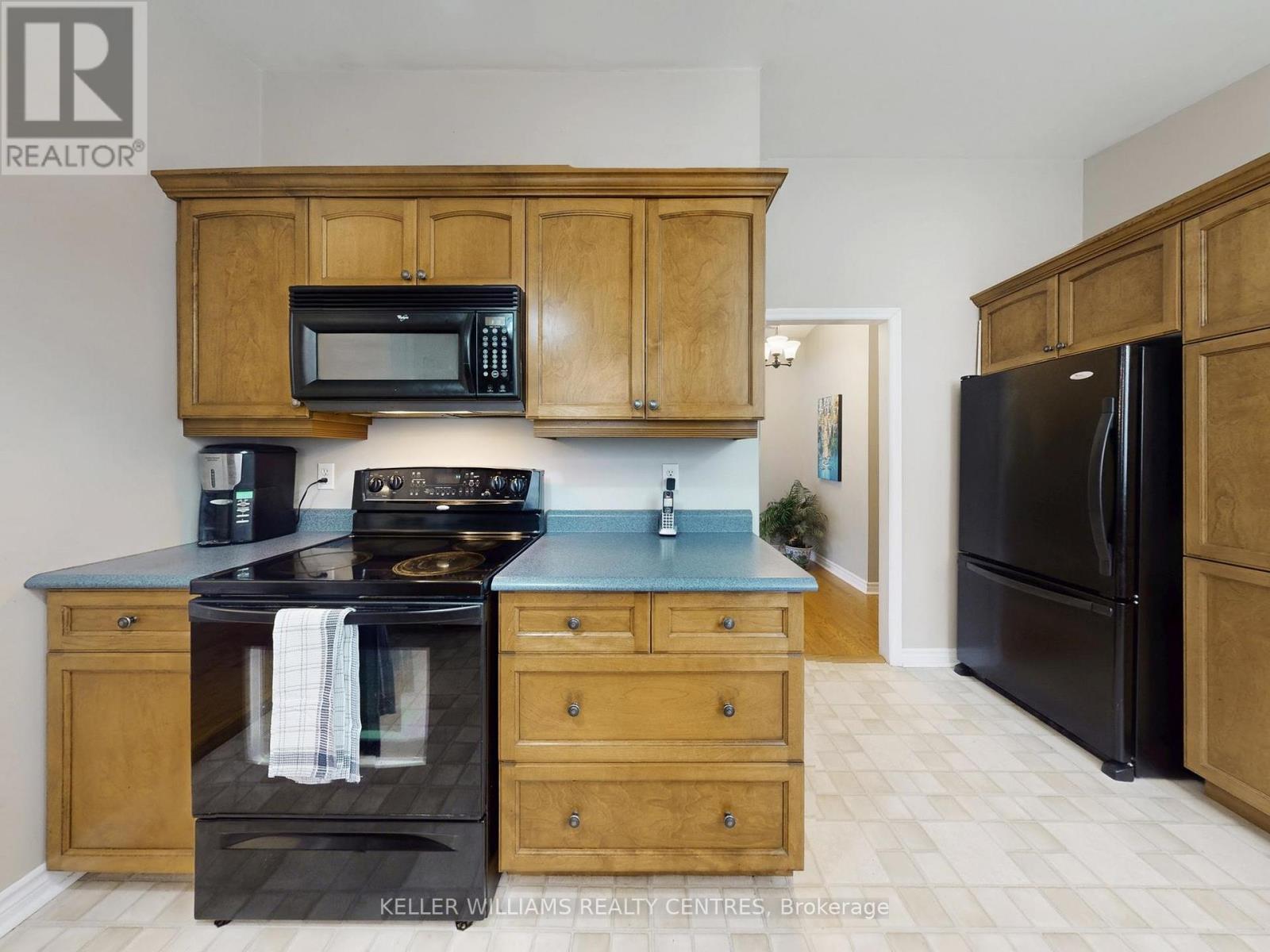 840 Magnolia Avenue, Newmarket, Ontario  L3Y 3C7 - Photo 17 - N12719702