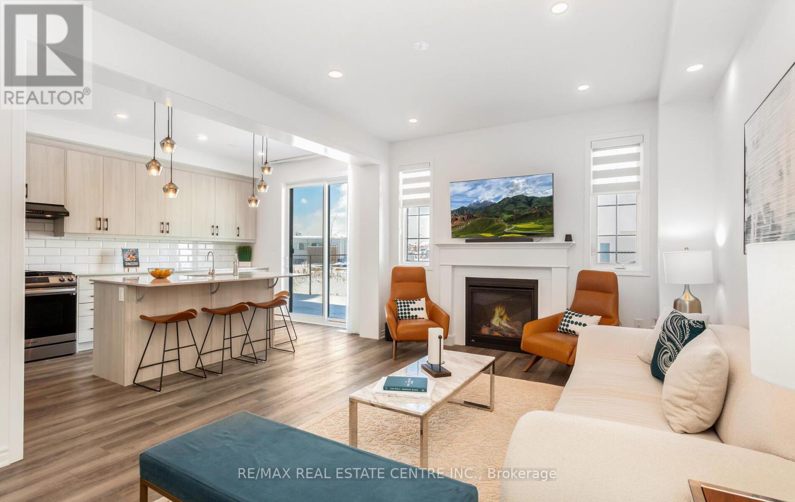 1343 Copley Court, Milton, Ontario  L9E 2E7 - Photo 10 - W12719666