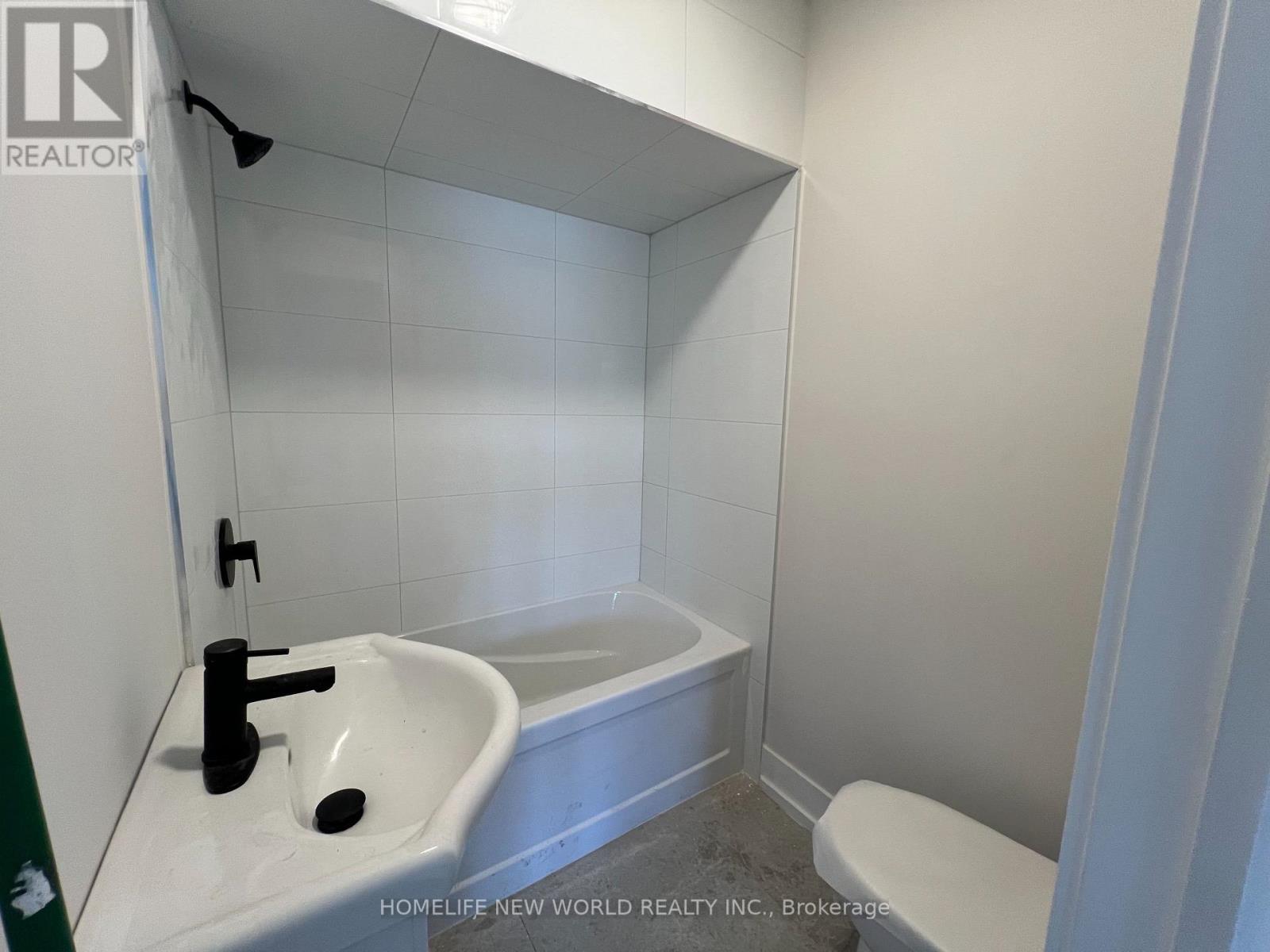 2 - 2310 Lake Shore Boulevard W, Toronto, Ontario  M8V 1B5 - Photo 9 - W12719690