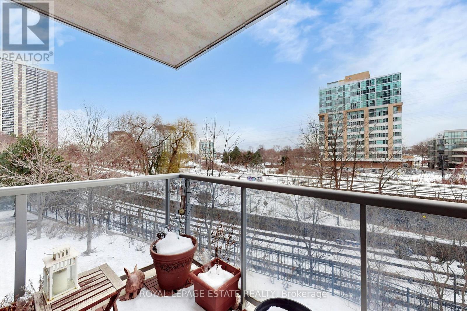 204 - 3 Michael Power Place, Toronto, Ontario  M9A 0A2 - Photo 32 - W12719720