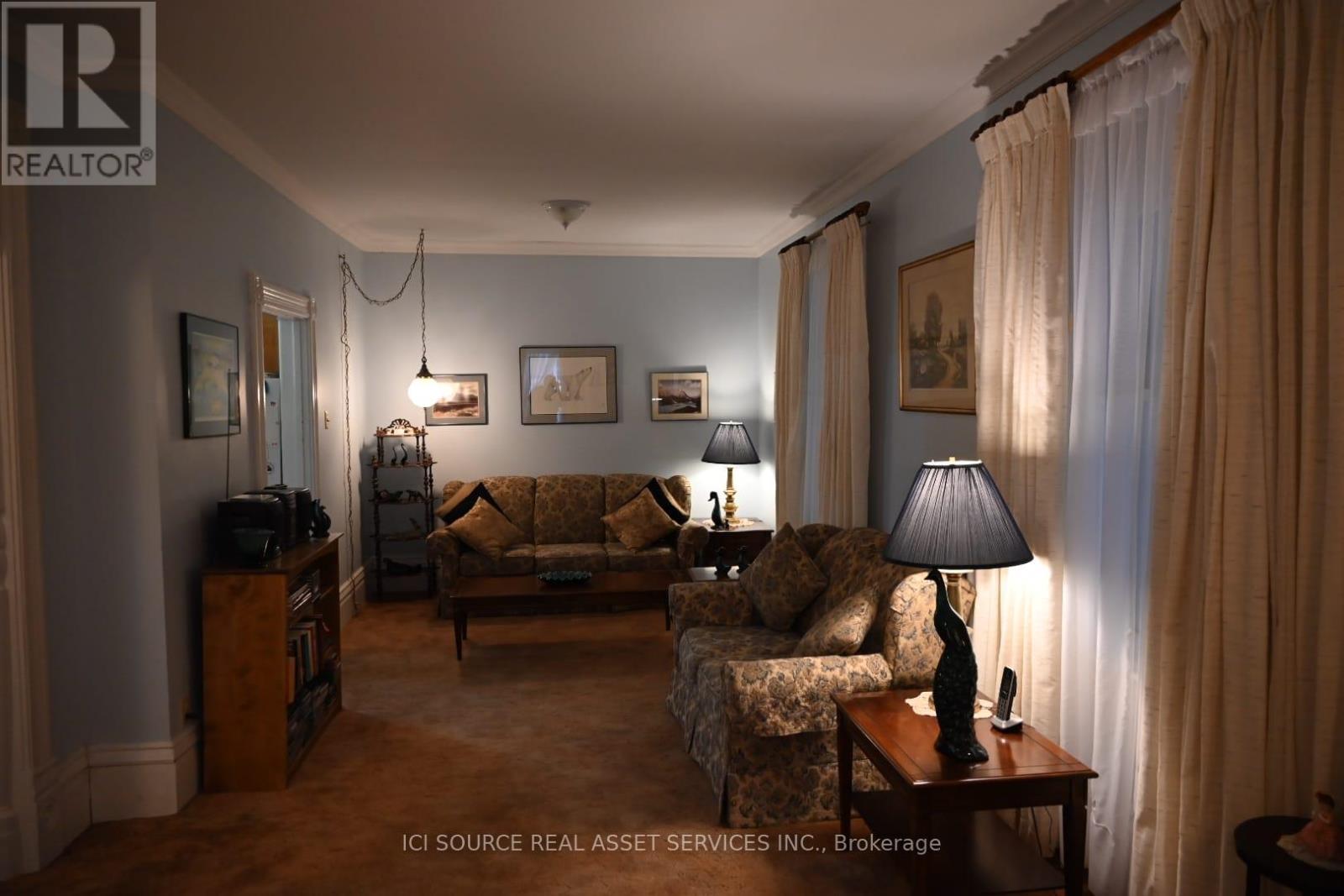 11 Peter Street, North Glengarry, Ontario  K0C 1T0 - Photo 6 - X12719700