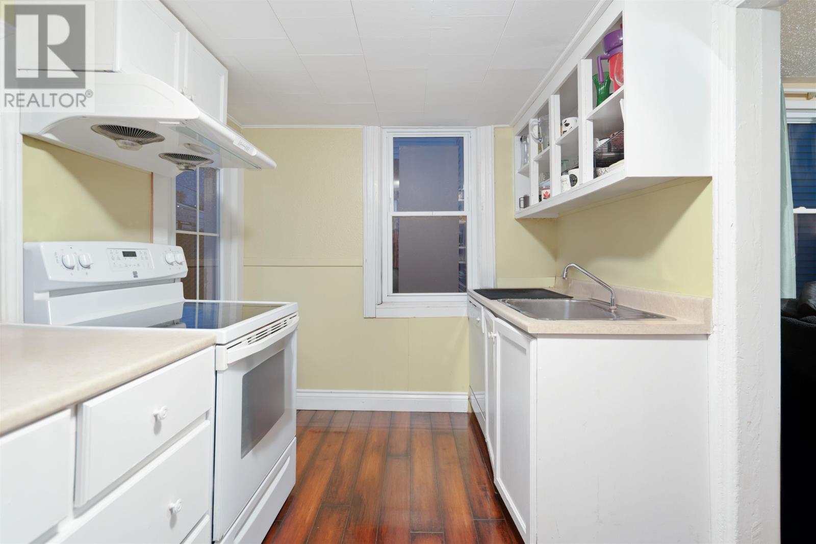 51 Reserve Street, Charlottetown, Prince Edward Island  C1A 2K9 - Photo 11 - 202601293