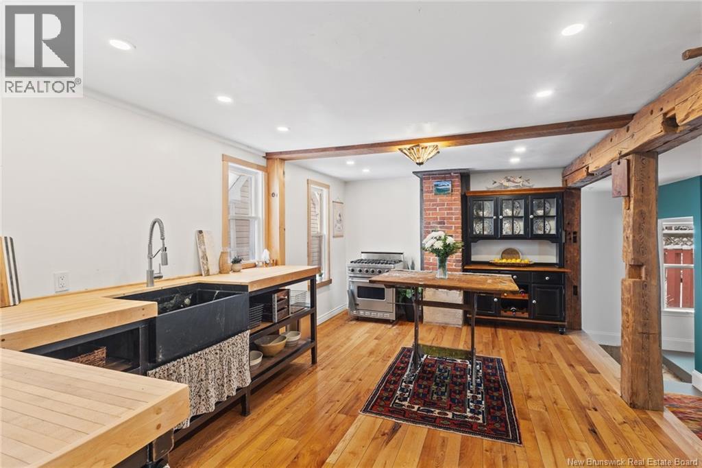 142 Miles Street, Fredericton, New Brunswick  E3A 3J6 - Photo 8 - NB132468