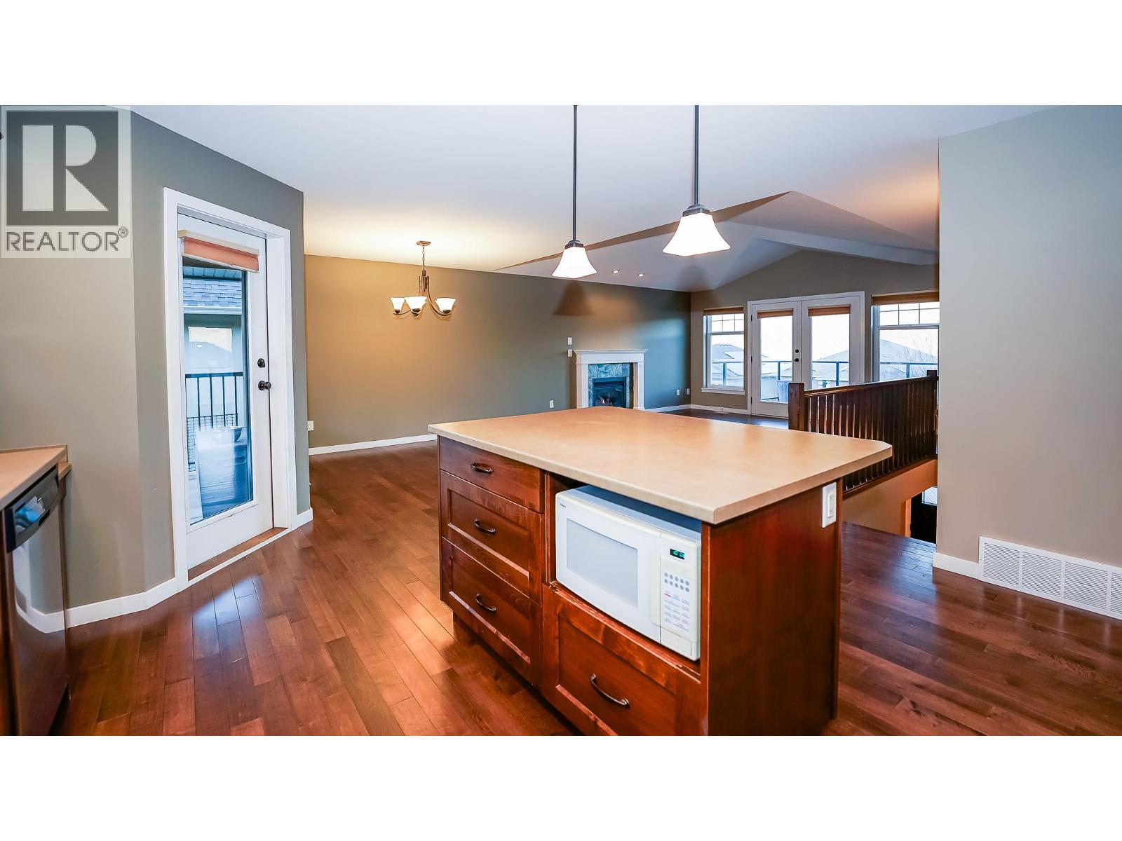 2023 Saddleback Drive Kamloops Photo 4