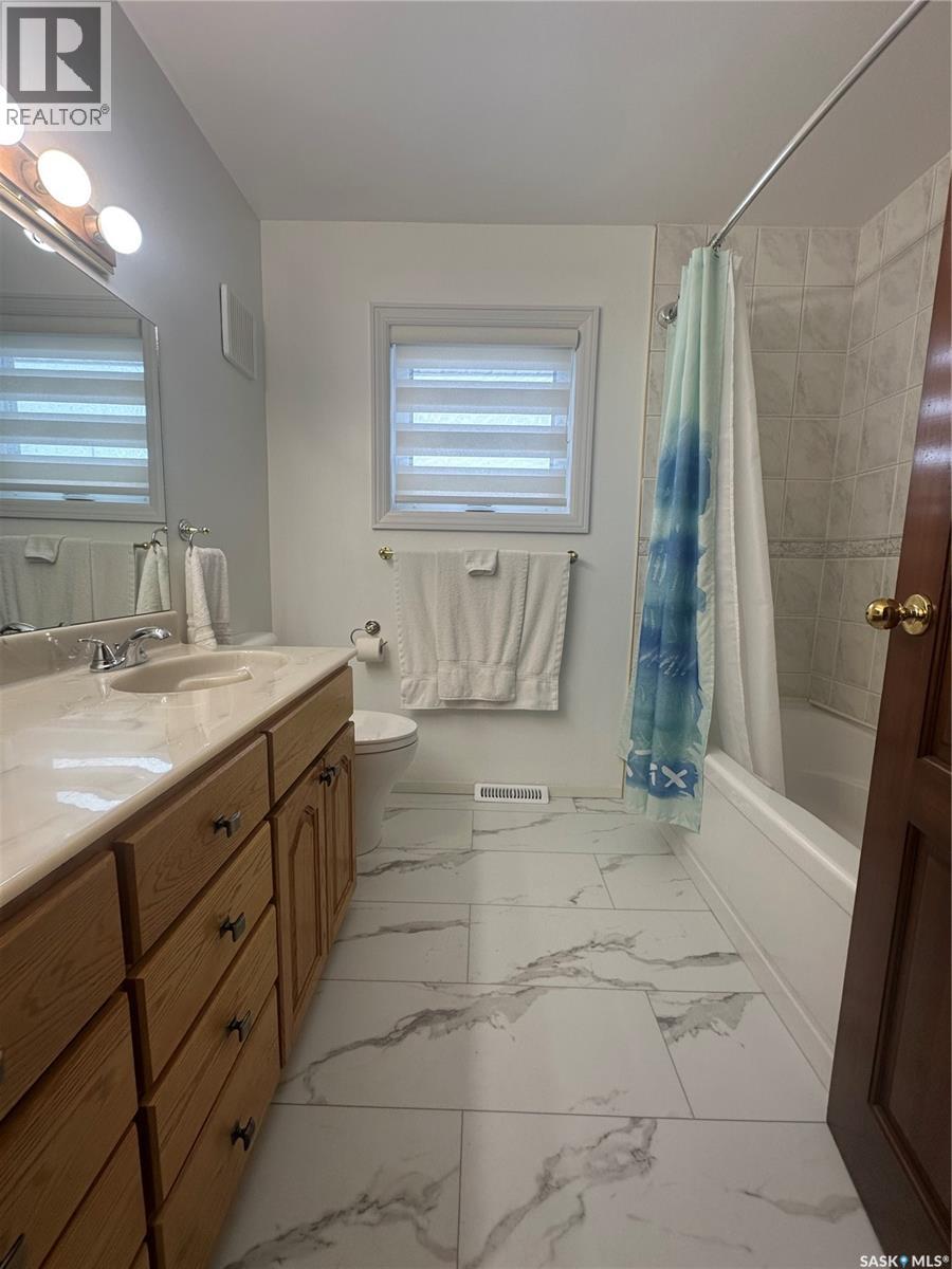 340 Canora Avenue, Canora, Saskatchewan  S0A 0L0 - Photo 12 - SK027176