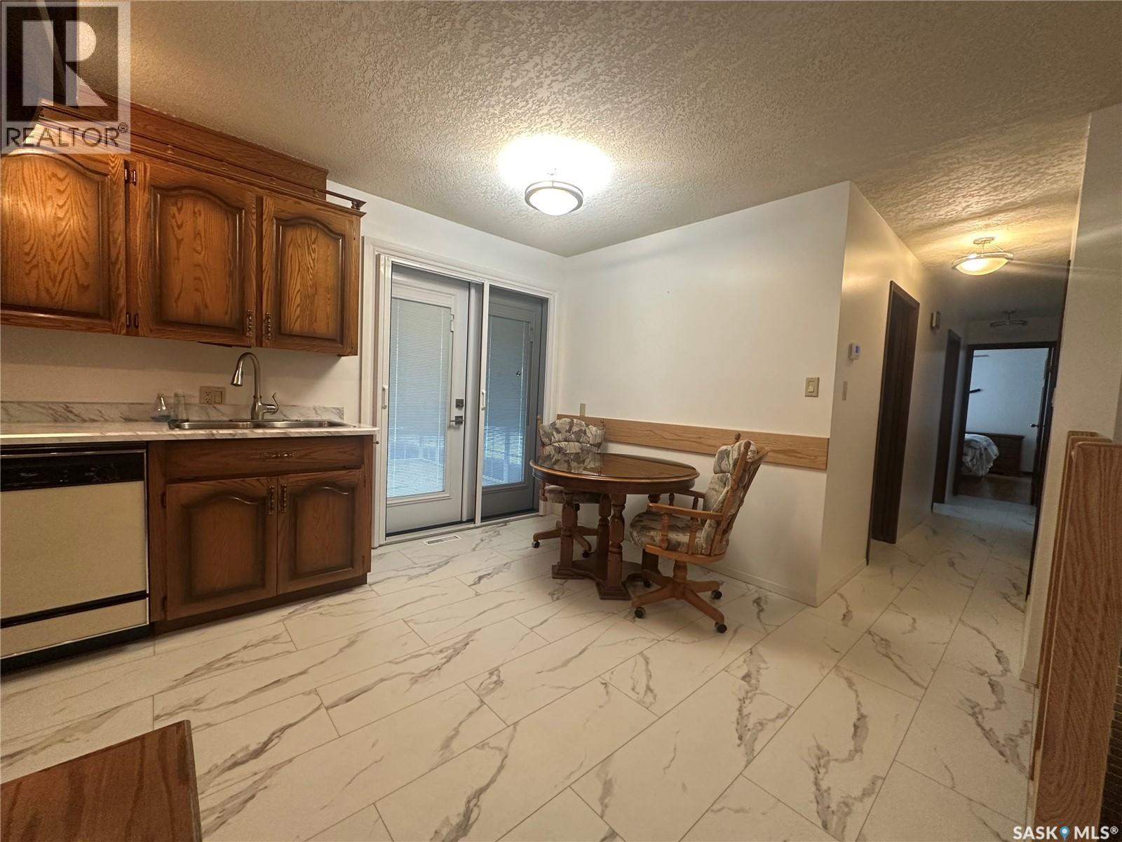 340 Canora Avenue, Canora, Saskatchewan  S0A 0L0 - Photo 7 - SK027176